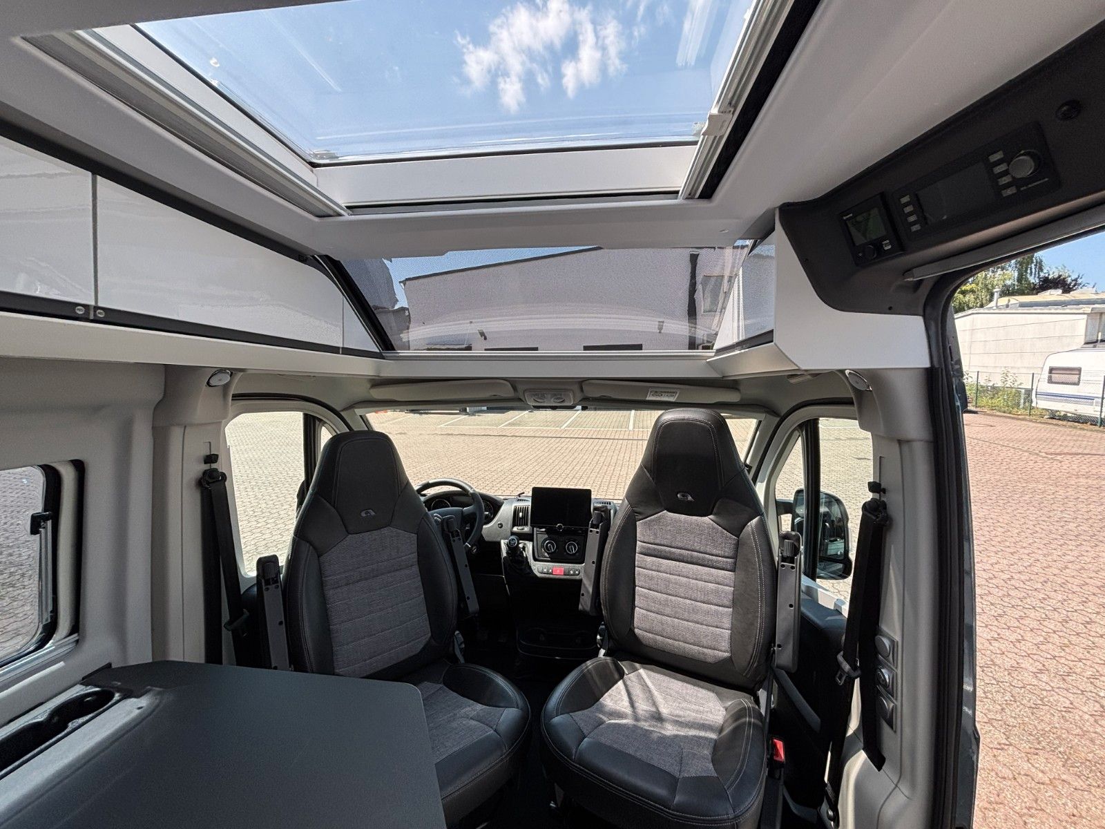 Adria Twin Supreme 640SLB, Alarmanlage, Markise, 2023