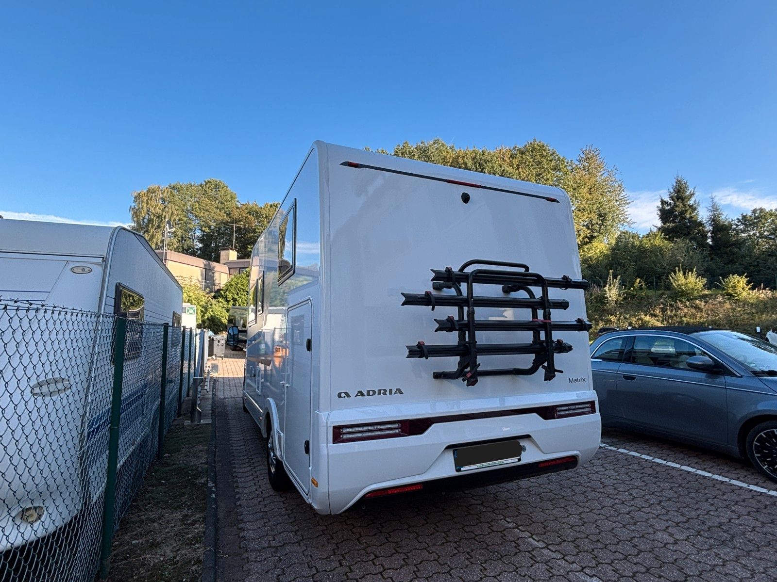 ADRIA Matrix Axess 600 SL,140PS,Radio,RFK,Fahrradtr.