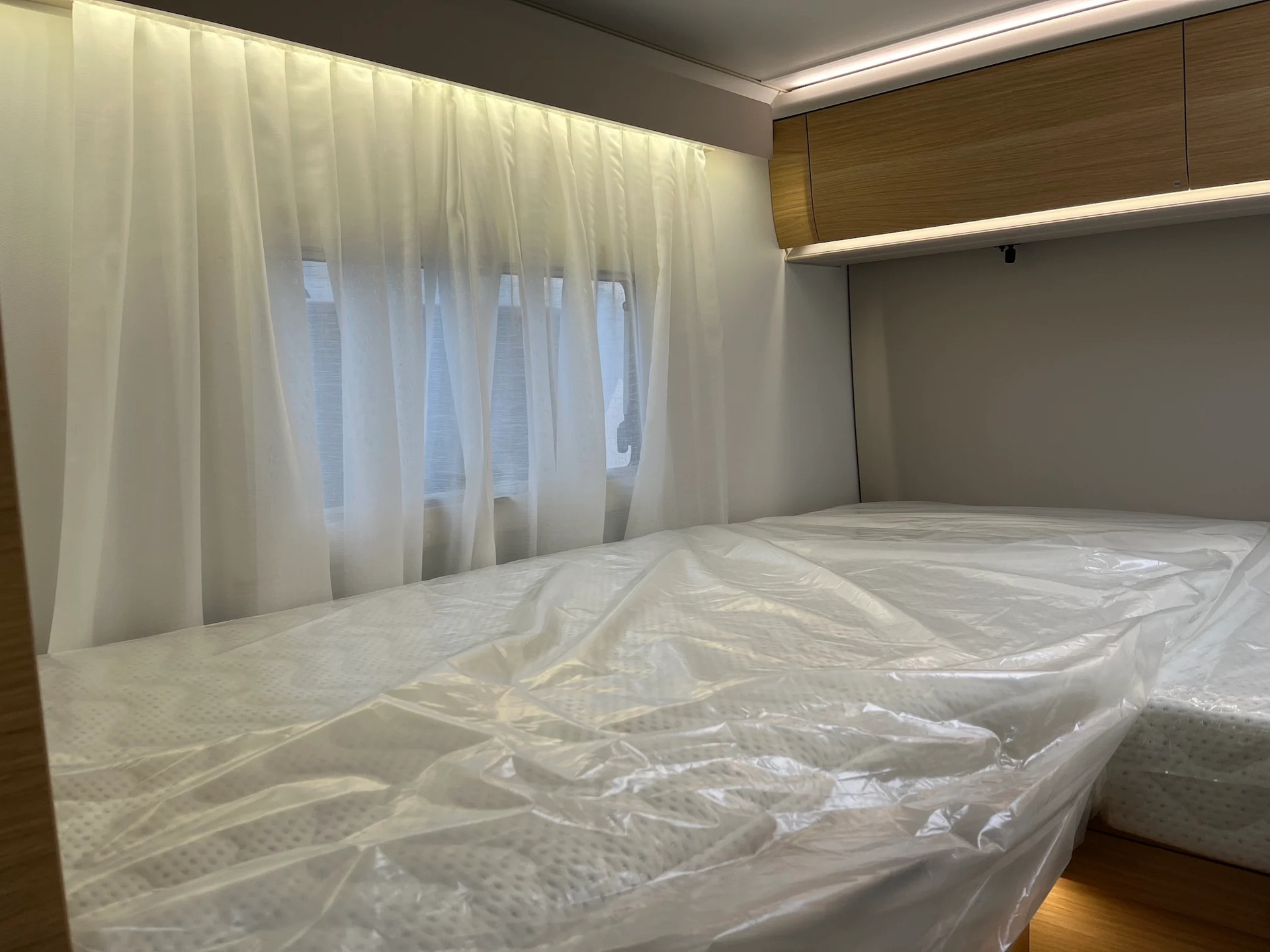 Shining Star 1 Adria Matrix Axess 600 SL