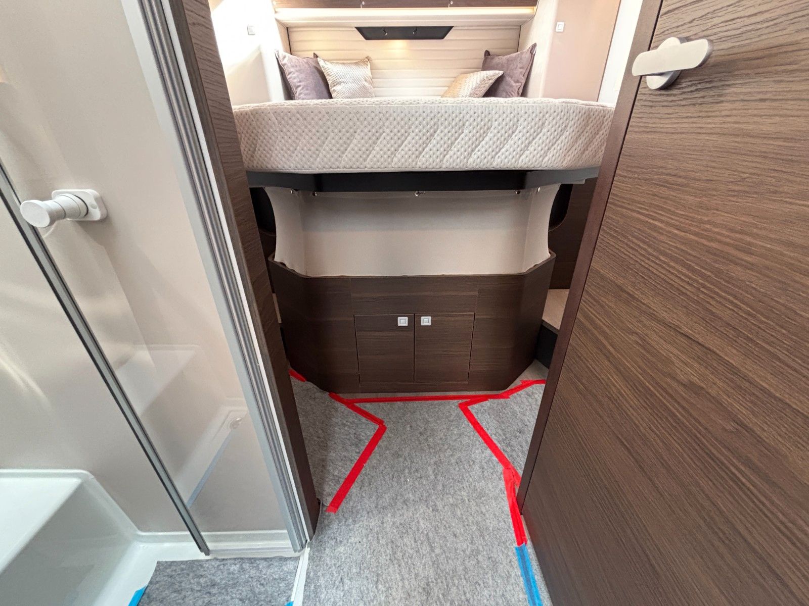 ADRIA Coral Supreme 670DC 2027,