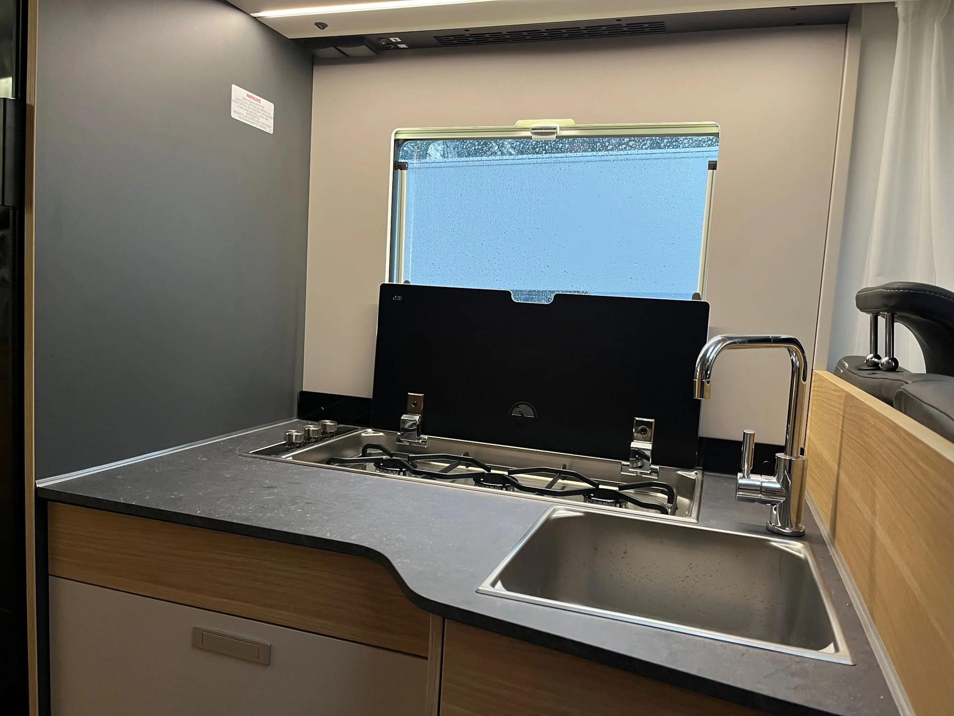 Bergischer Panther 1 Adria Coral XL All-In 660 SL