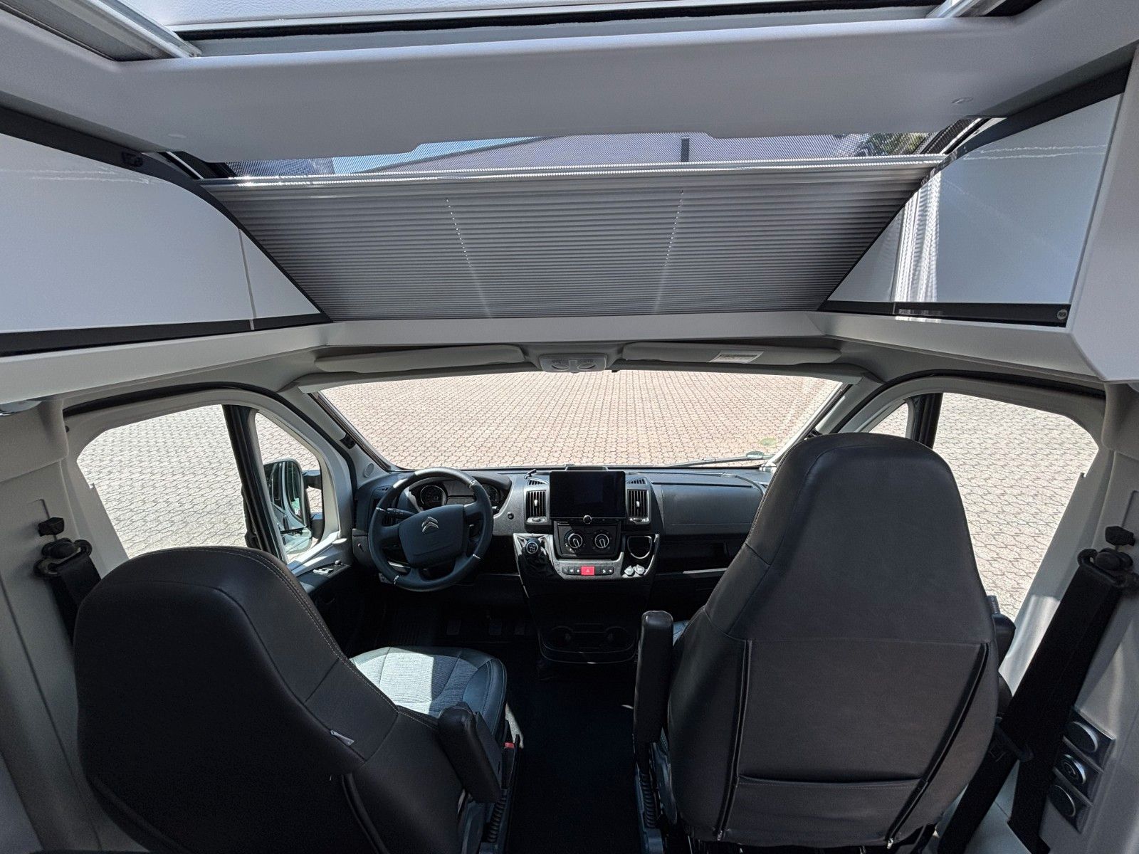 Adria Twin Supreme 640SLB, Alarmanlage, Markise, 2023