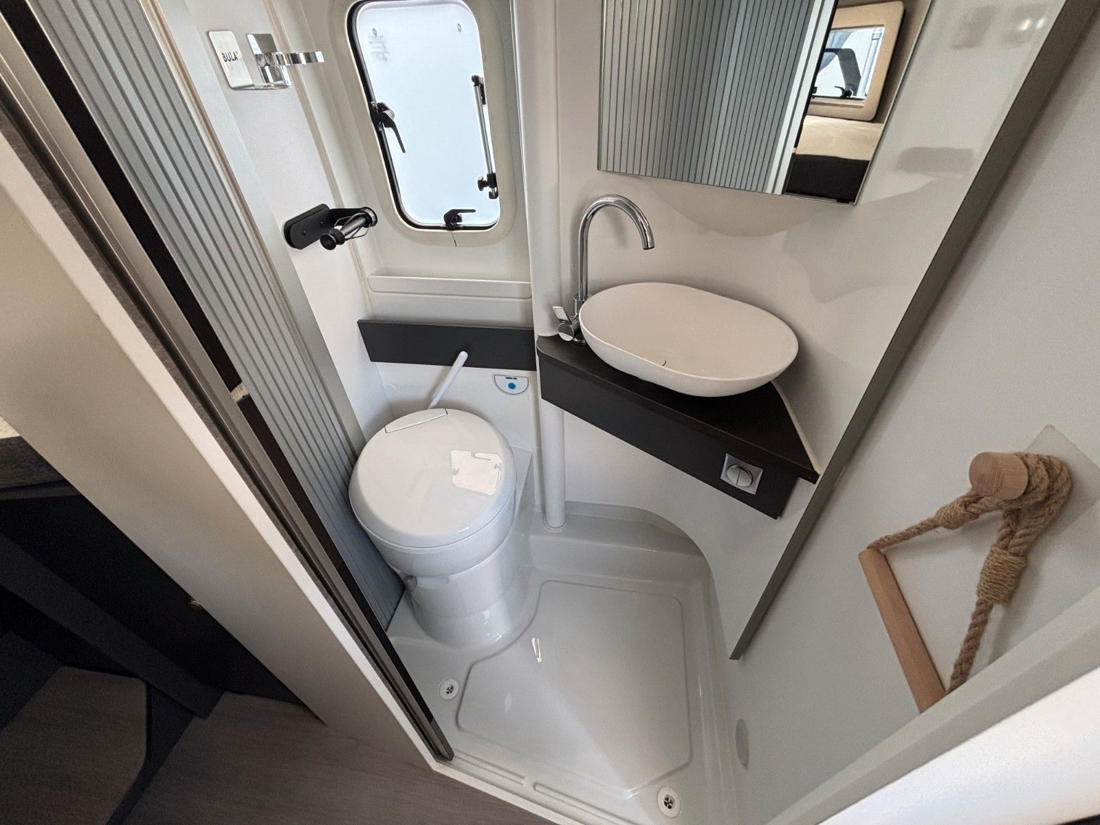 Adria Twin Supreme 640SLB, Alarmanlage, Markise, 2023