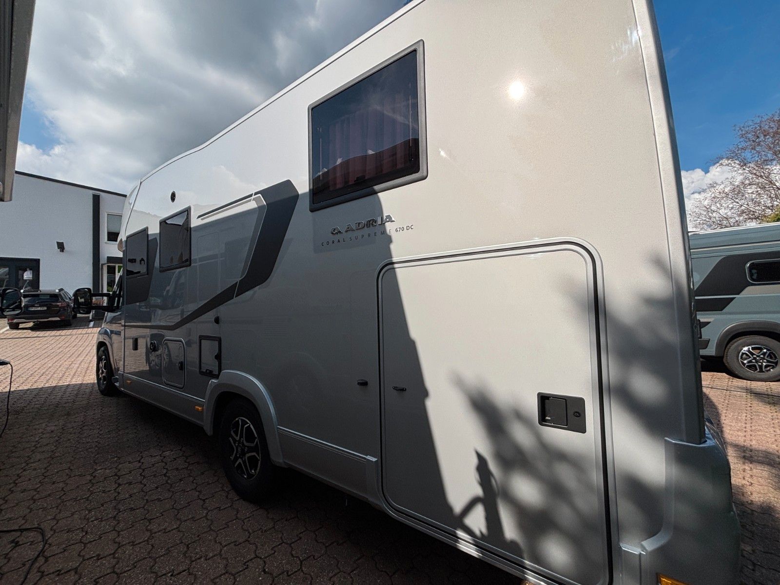 ADRIA Coral Supreme 670DC 2027,