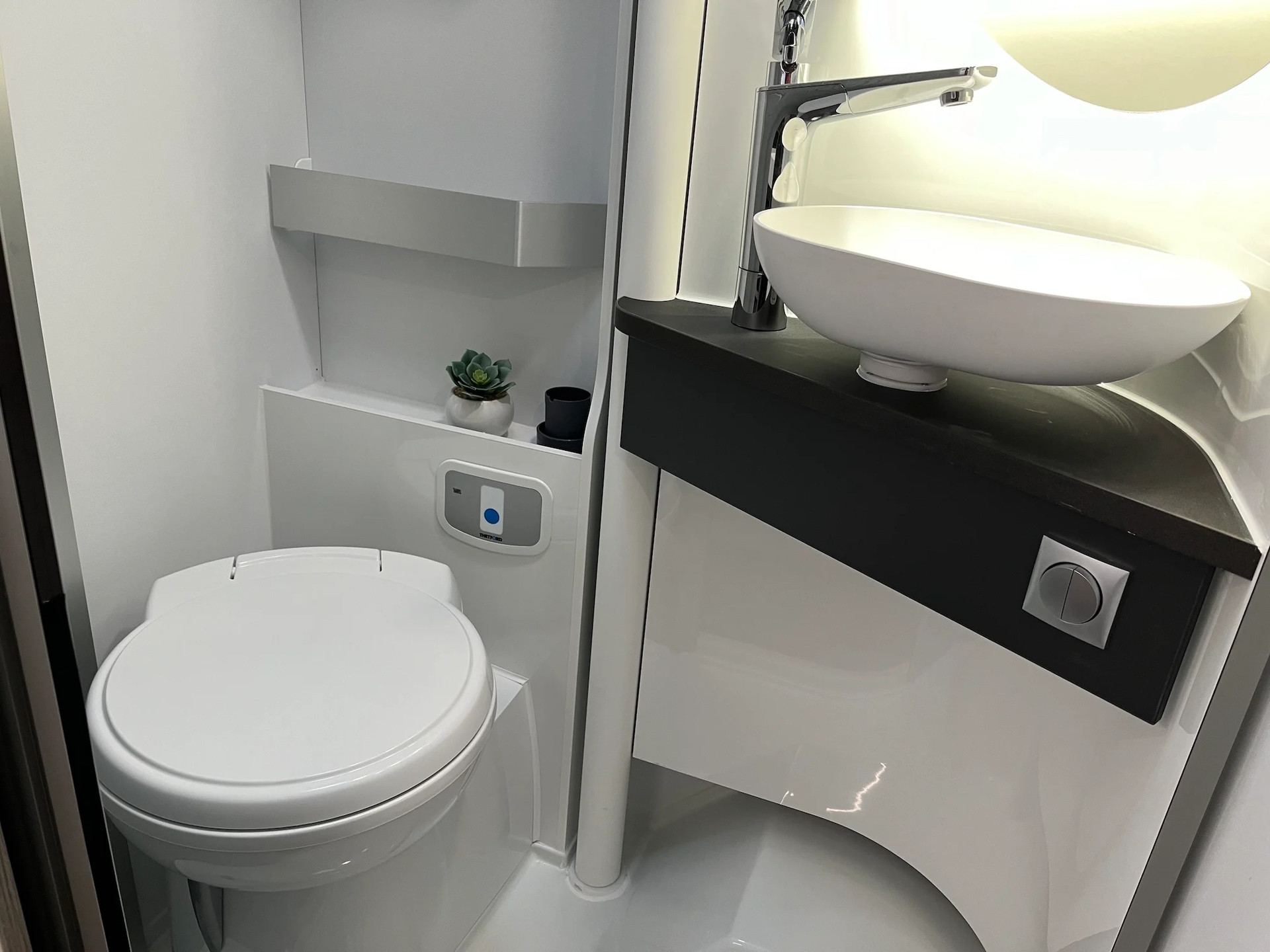 Mini Linni 2 Adria Compact DL