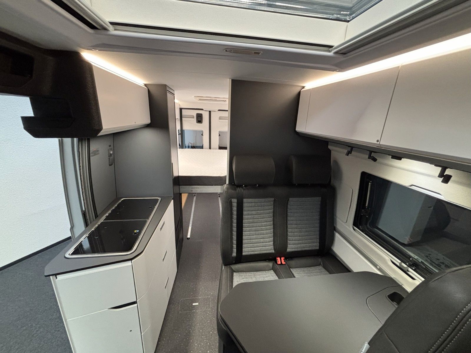 Adria Twin Edition 640 SGX, ab Oktober 2026