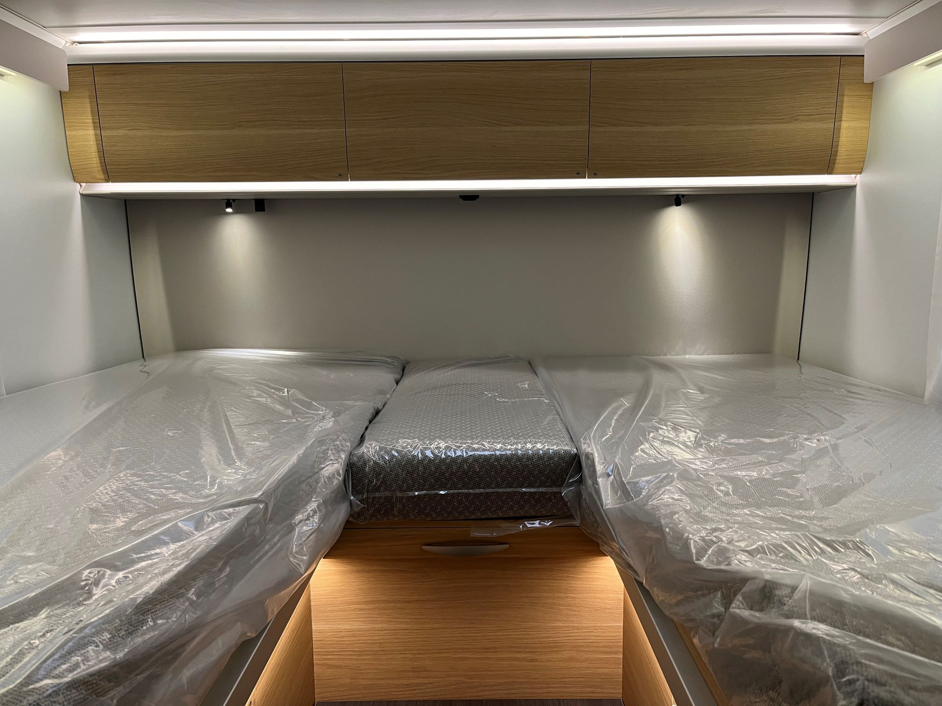 Bergischer Panther 2 Adria Coral XL All-In 660 SL