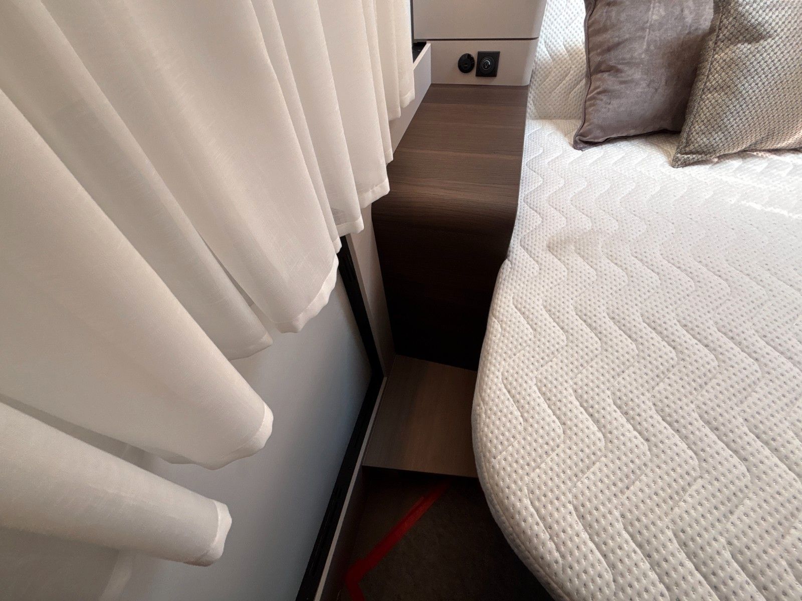 ADRIA Coral Supreme 670DC 2027,