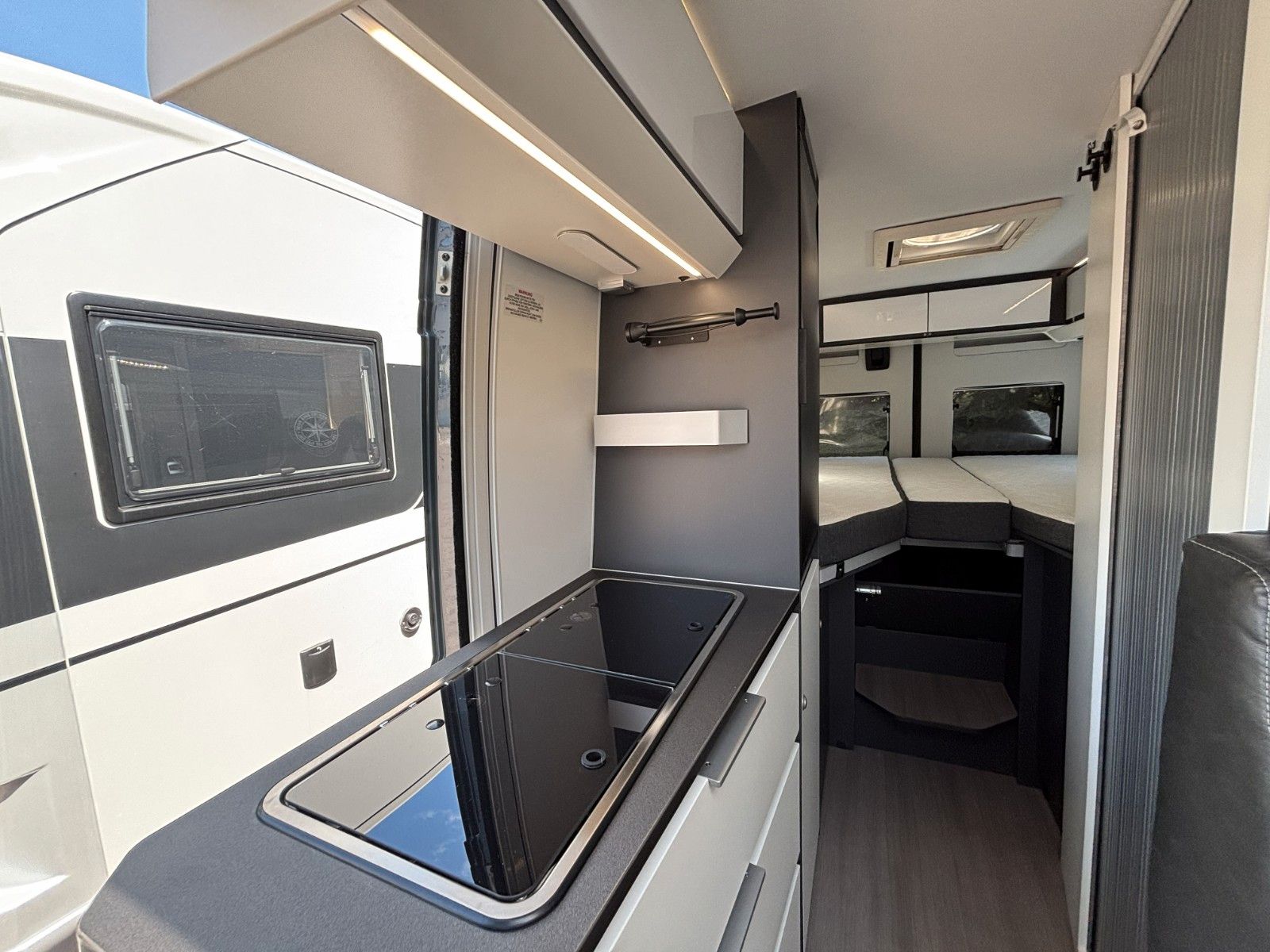 Adria Twin Supreme 640SLB, Alarmanlage, Markise, 2023