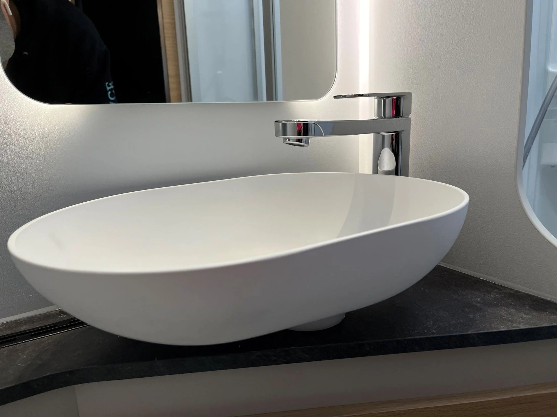 Bergischer Panther 1 Adria Coral XL All-In 660 SL