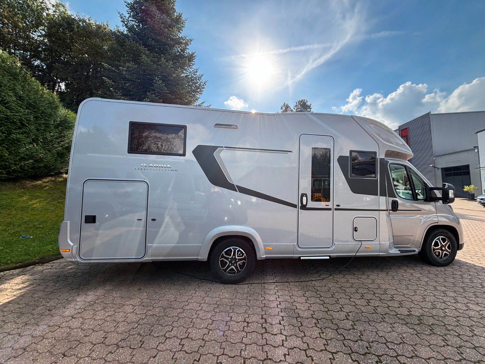 ADRIA Coral Supreme 670DC 2027,