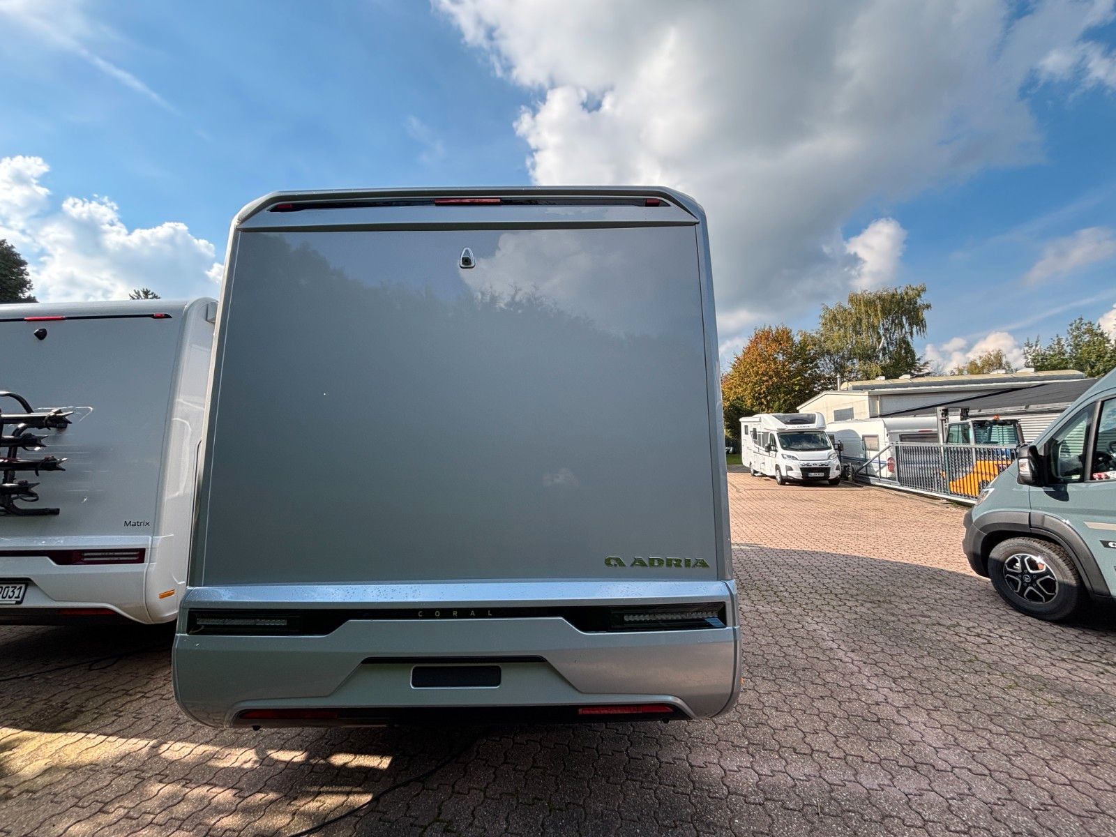 ADRIA Coral Supreme 670DC 2027,