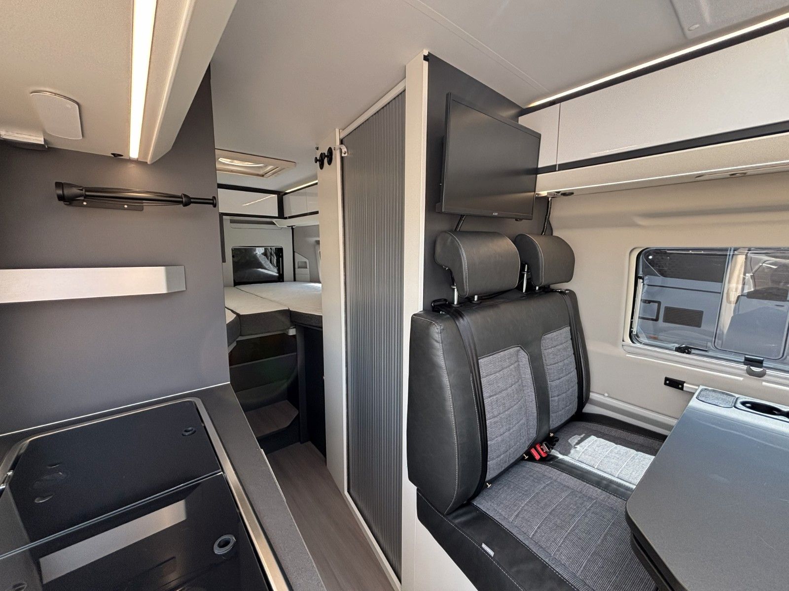Adria Twin Supreme 640SLB, Alarmanlage, Markise, 2023