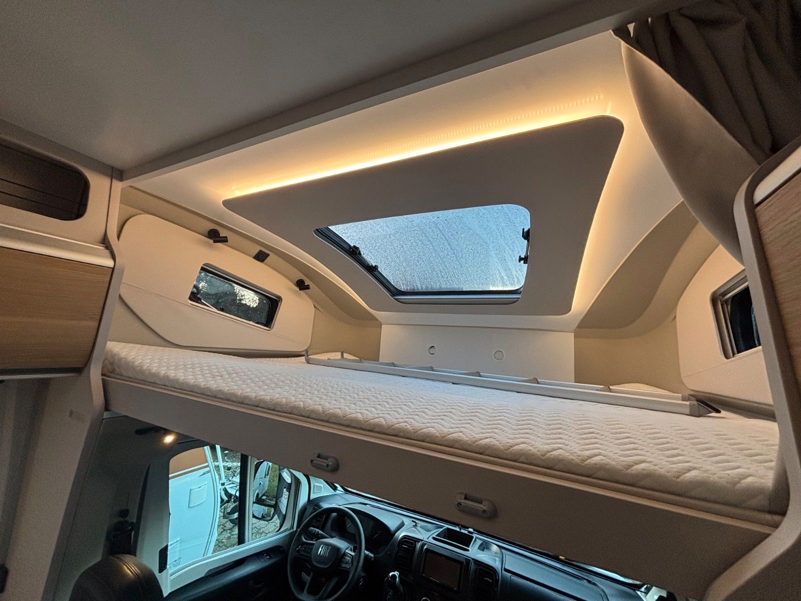 ADRIA Coral XL All In 660 SL,180PS, Automatik