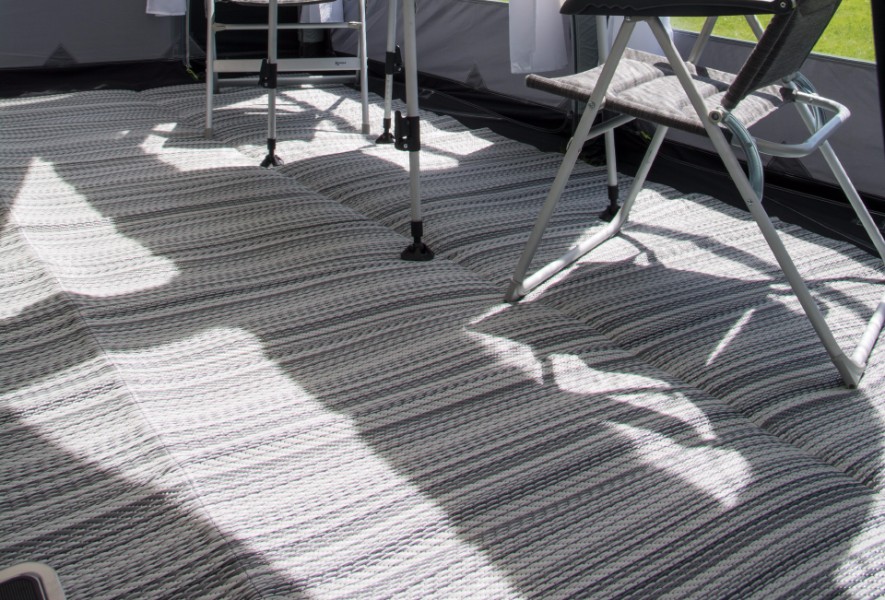 Dometic carpet awning Continental Pop AIR Pro 365