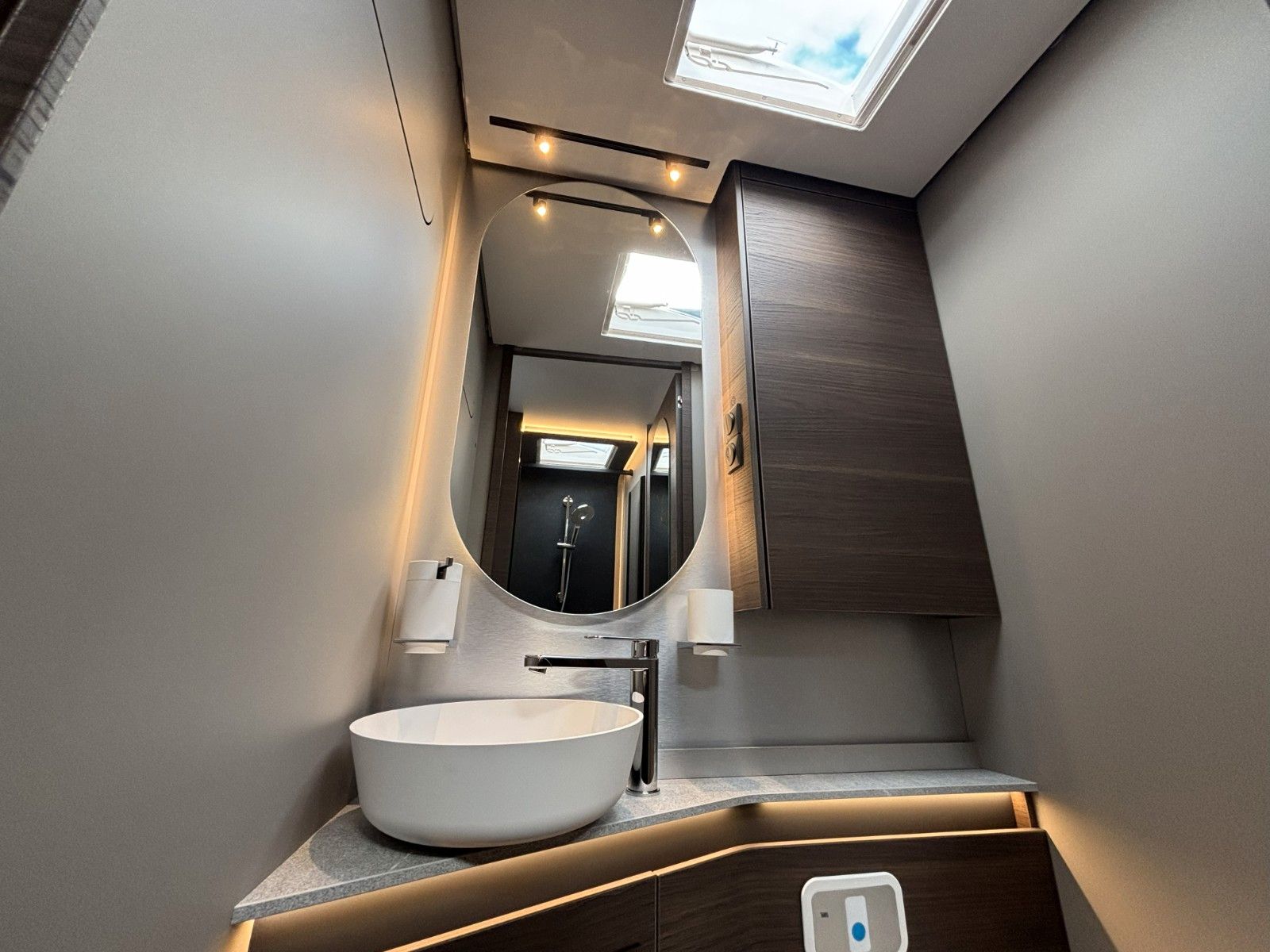 ADRIA Supersonic 780 DL Mercedes,Leder,GIS,Alde,AHK