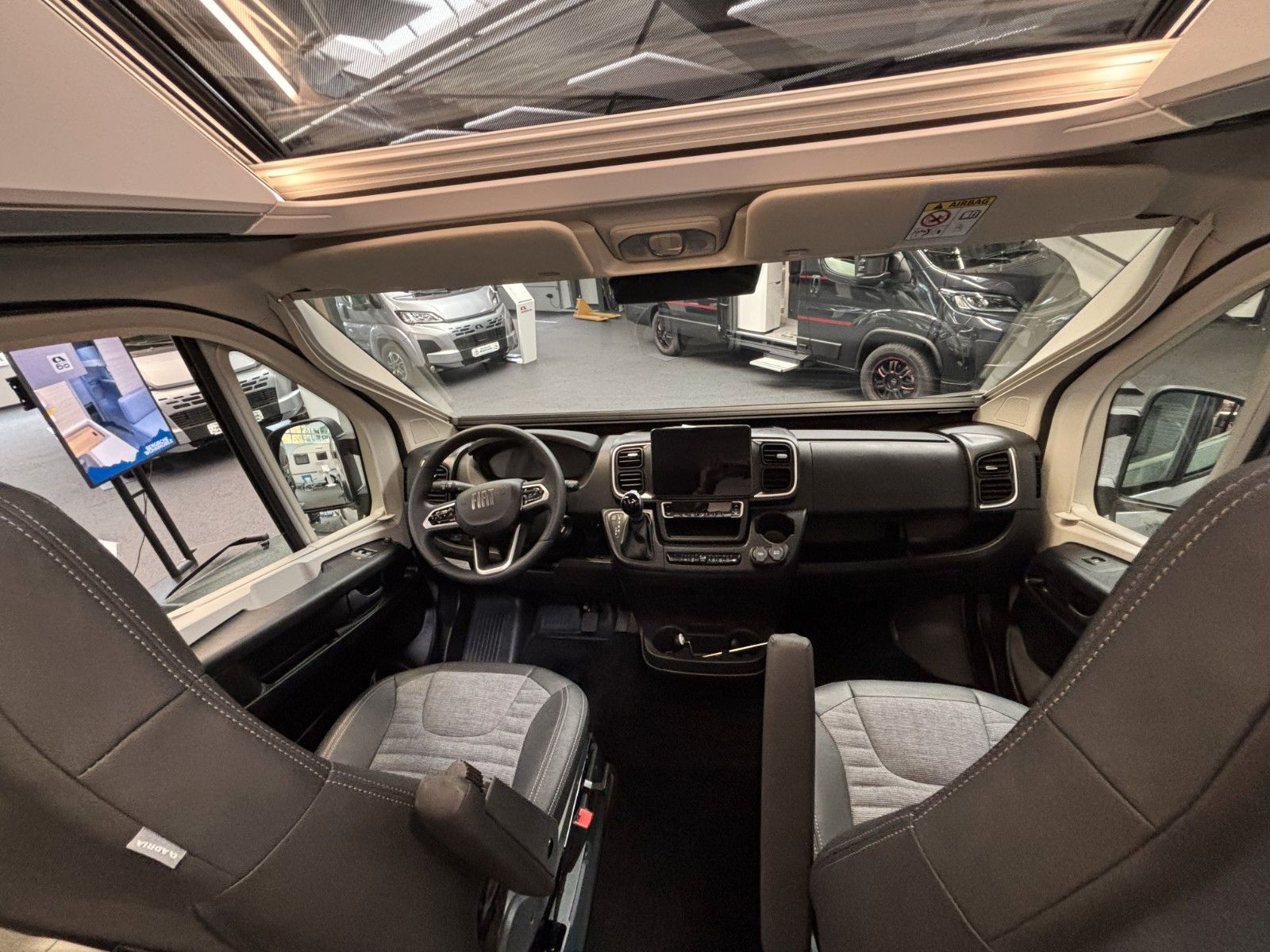 Adria Twin Edition 640 SGX 42,5Maxi 180PS,Autom.,Arno,