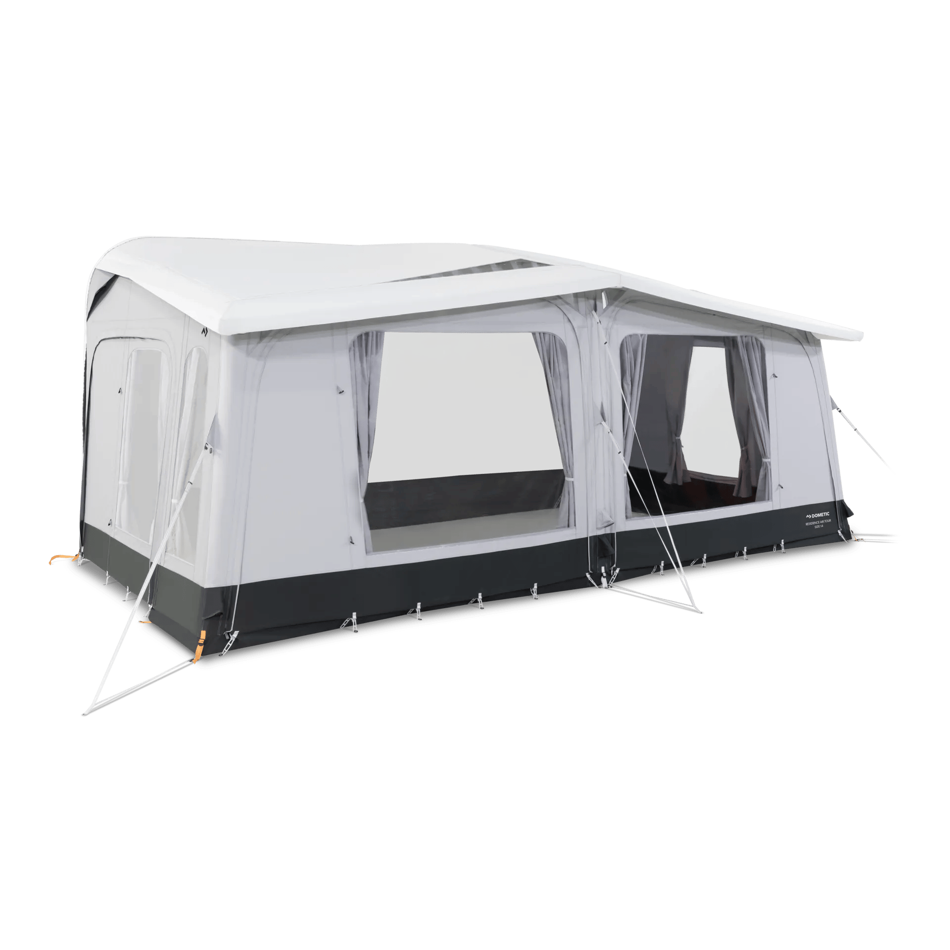 Seitenansicht eines geschlossenen Dometic Residence AIR Tour 18 Vorzelts mit eingesetzten Frontpanelen und großen klaren Fenstern