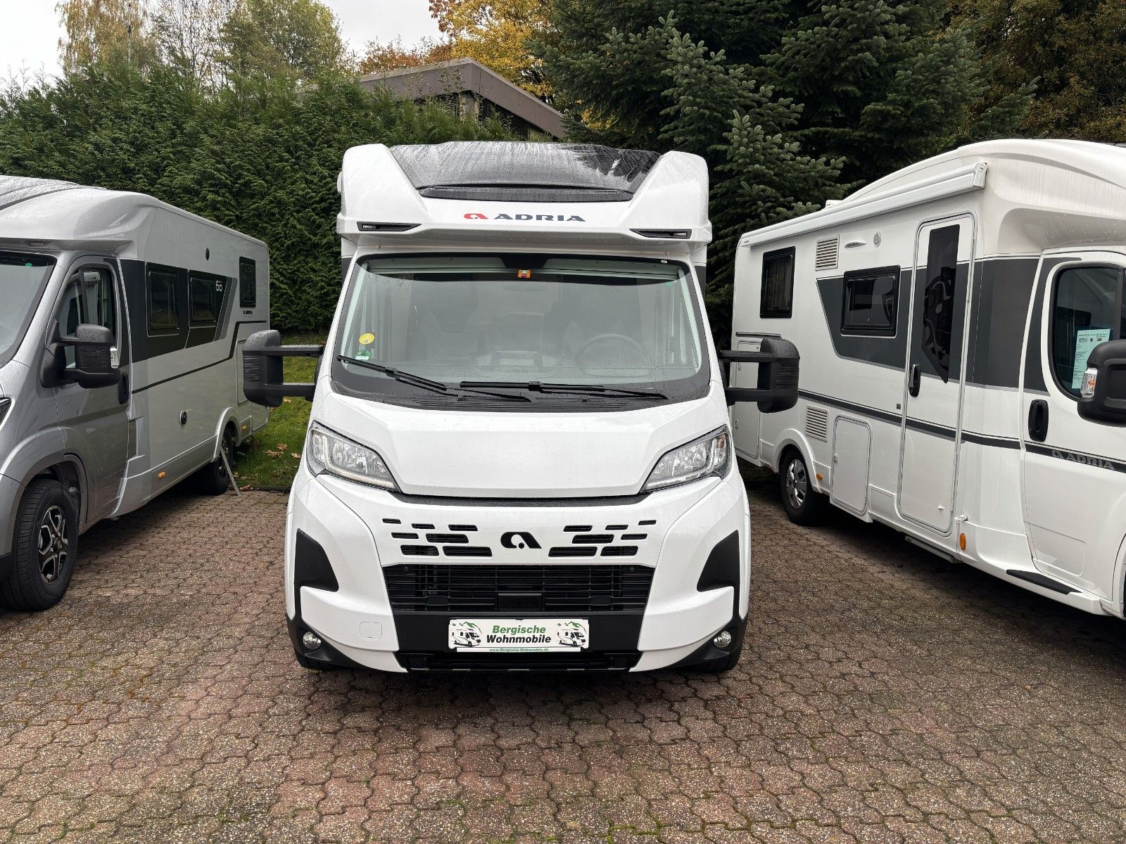 Adria Matrix Axess 600 SL,140PS,Radio,RFK,Fahrradtr.