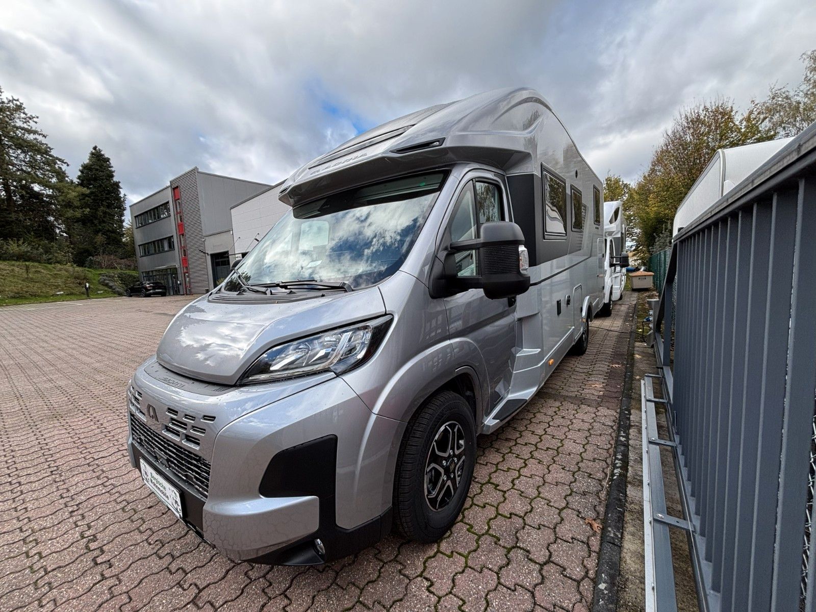 ADRIA Matrix 60Y 670 SL Jubilee 180,Luftfed.,Combi6 E