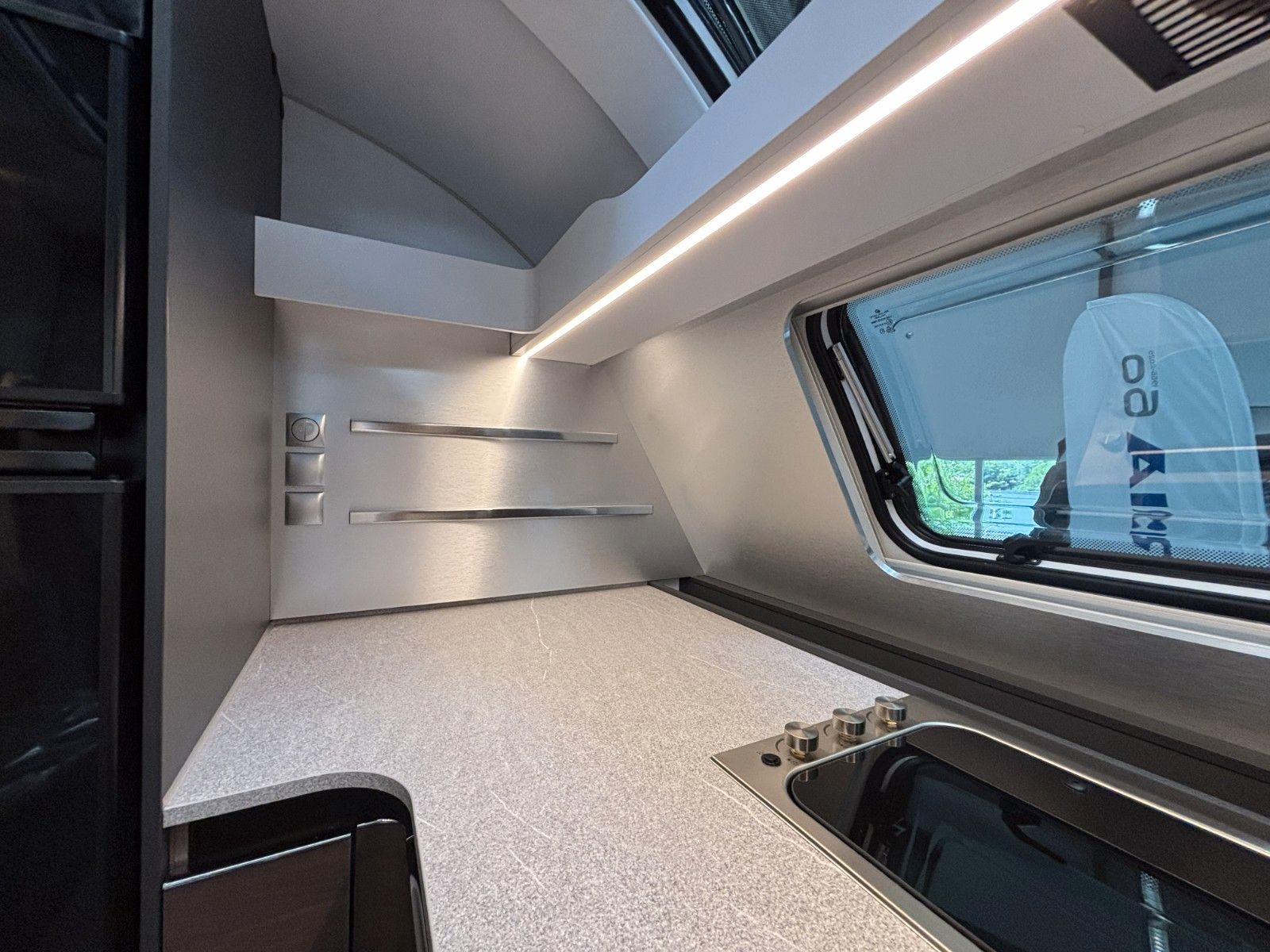ADRIA Alpina 663 HT 2026 Frontküche,Heckbad,Backofen