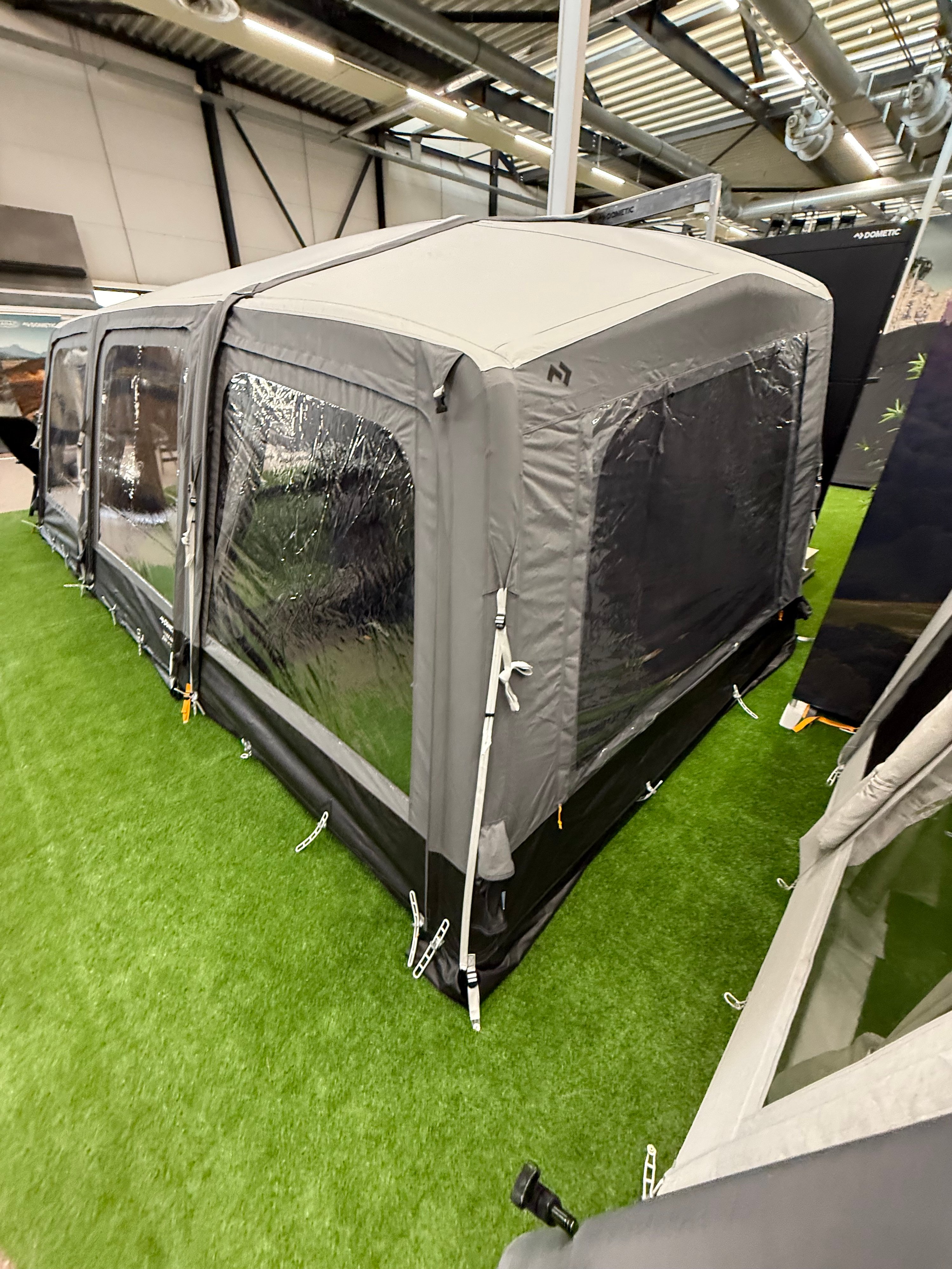 Dometic Grande AIR Stay 390 S