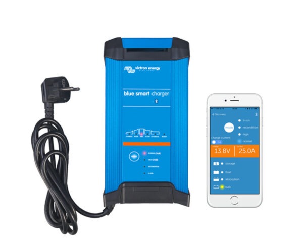 Victron Blue Smart IP22 Batterieladegerät Bluetooth 24/8 1 Ausgang