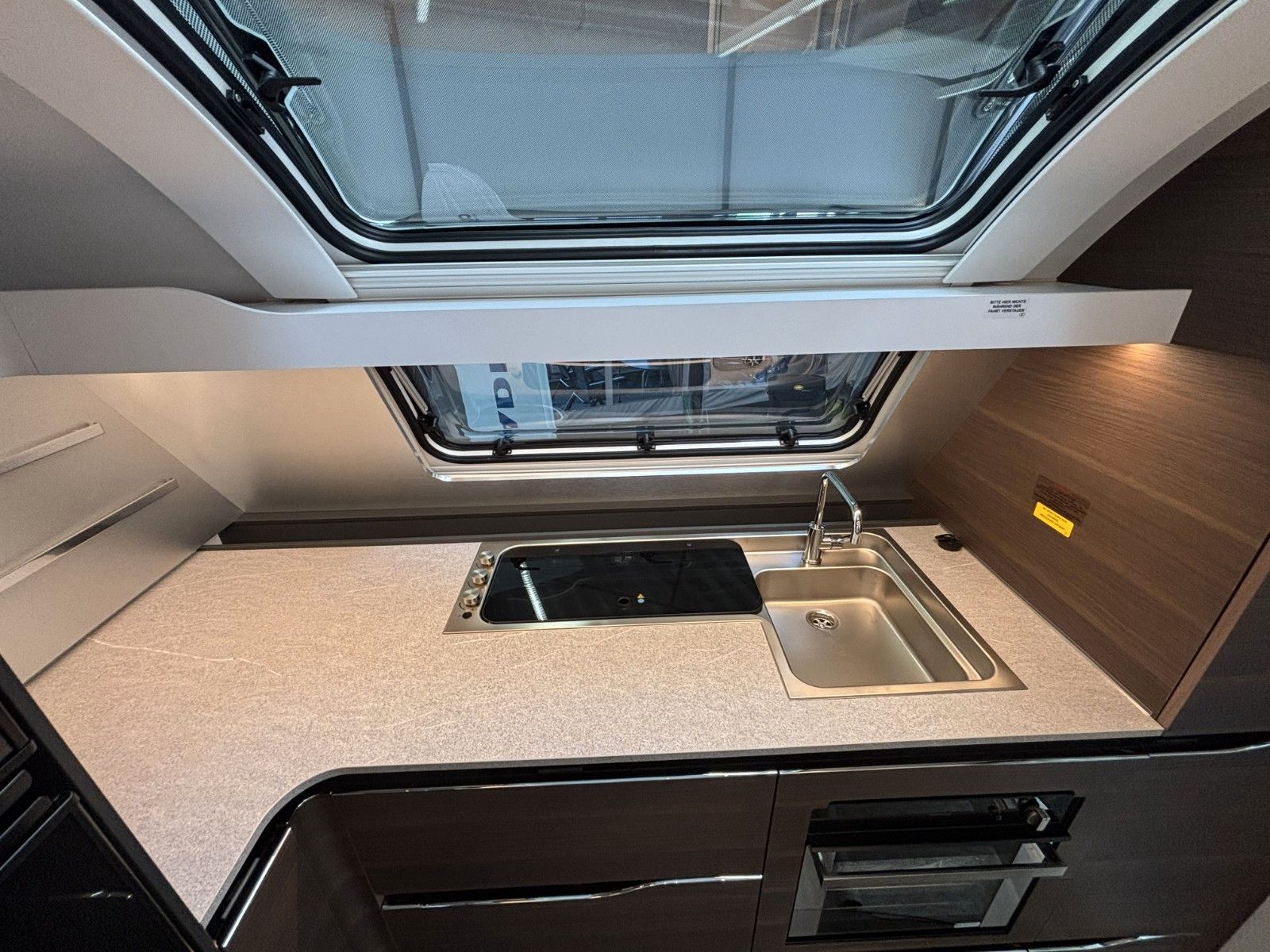 ADRIA Alpina 663 HT 2026 Frontküche,Heckbad,Backofen