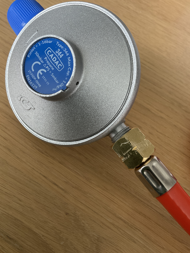 Ihre 2. Chance CADAC Gewindekartuschenregler 50 mbar 