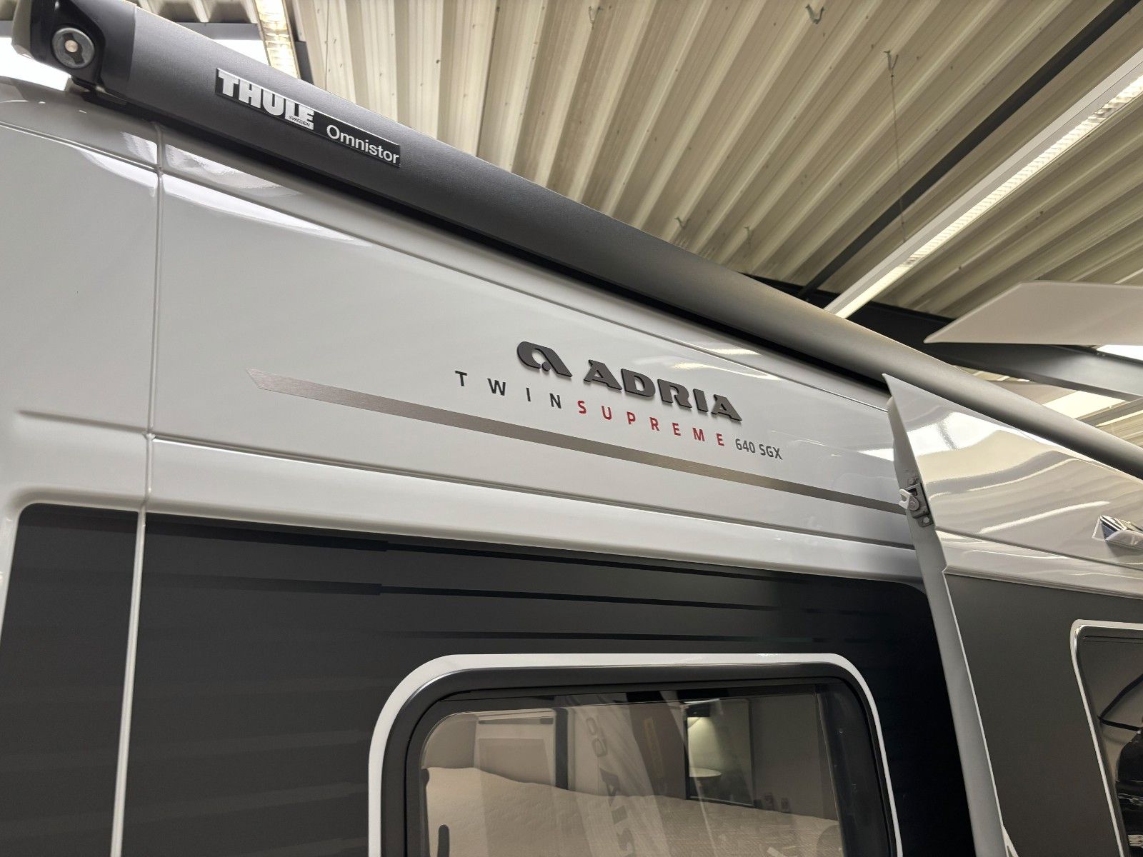 Adria Twin Edition 640 SGX 42,5Maxi 180PS,Autom.,Arno,