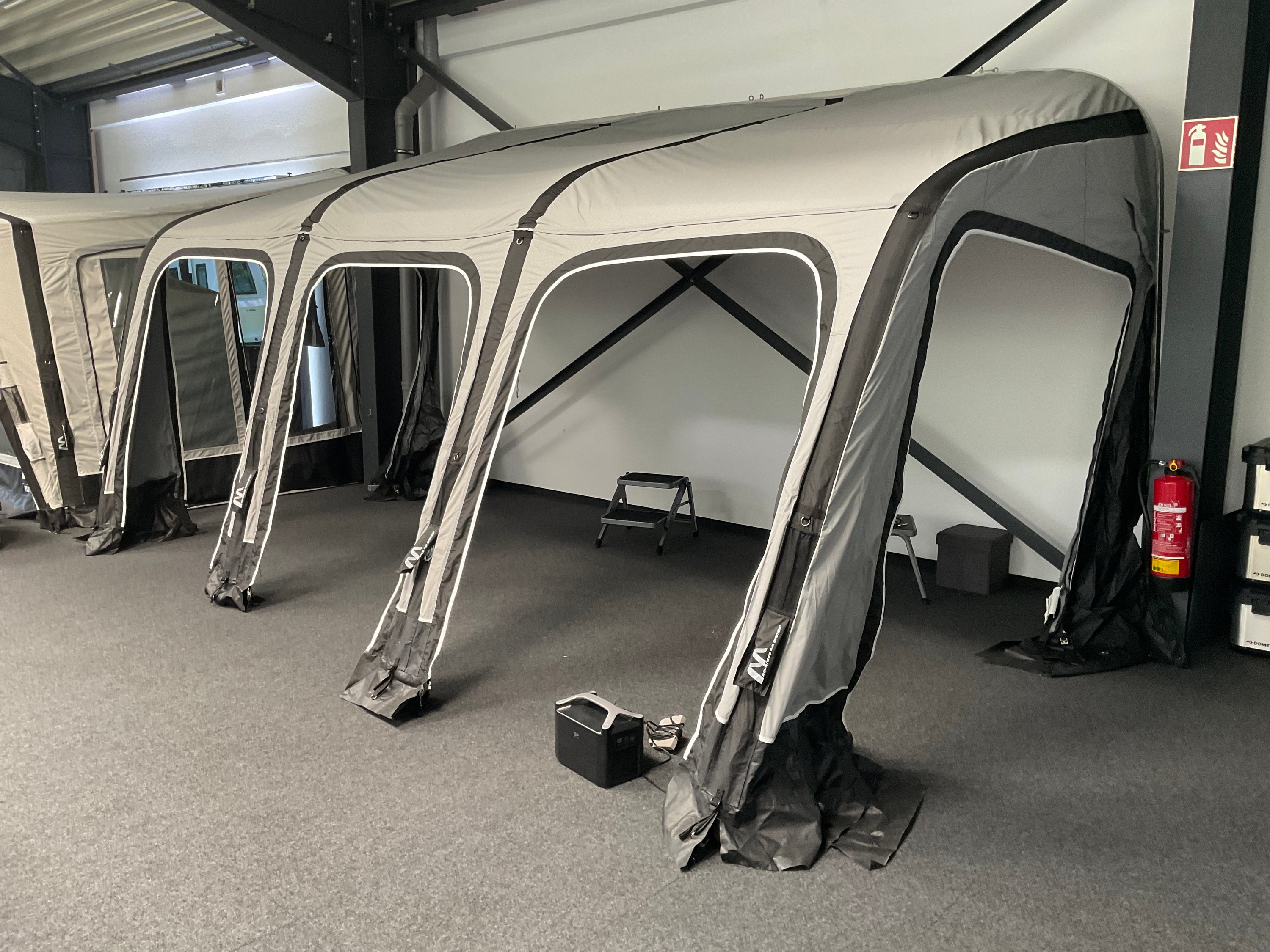 Ihre 2. Chance Westfield Ceres 9 - Umlaufmaß 981 - 1015 cm - Lufzelt Wohnwagen