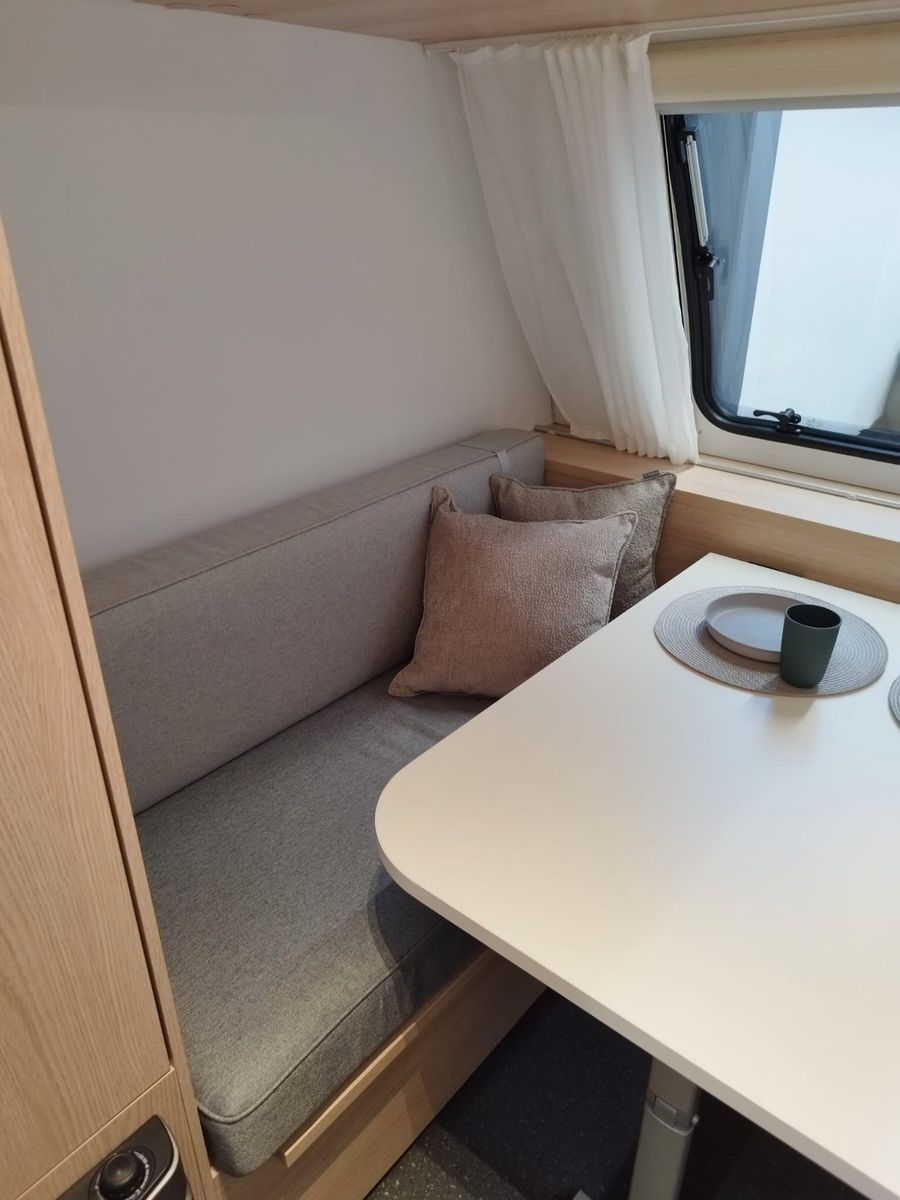 ADRIA Aviva 360 DK 2027er Modell, Ab Oktober