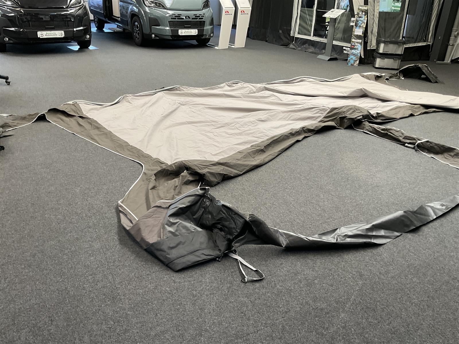 Ihre 2. Chance Lounge (Size 15) 