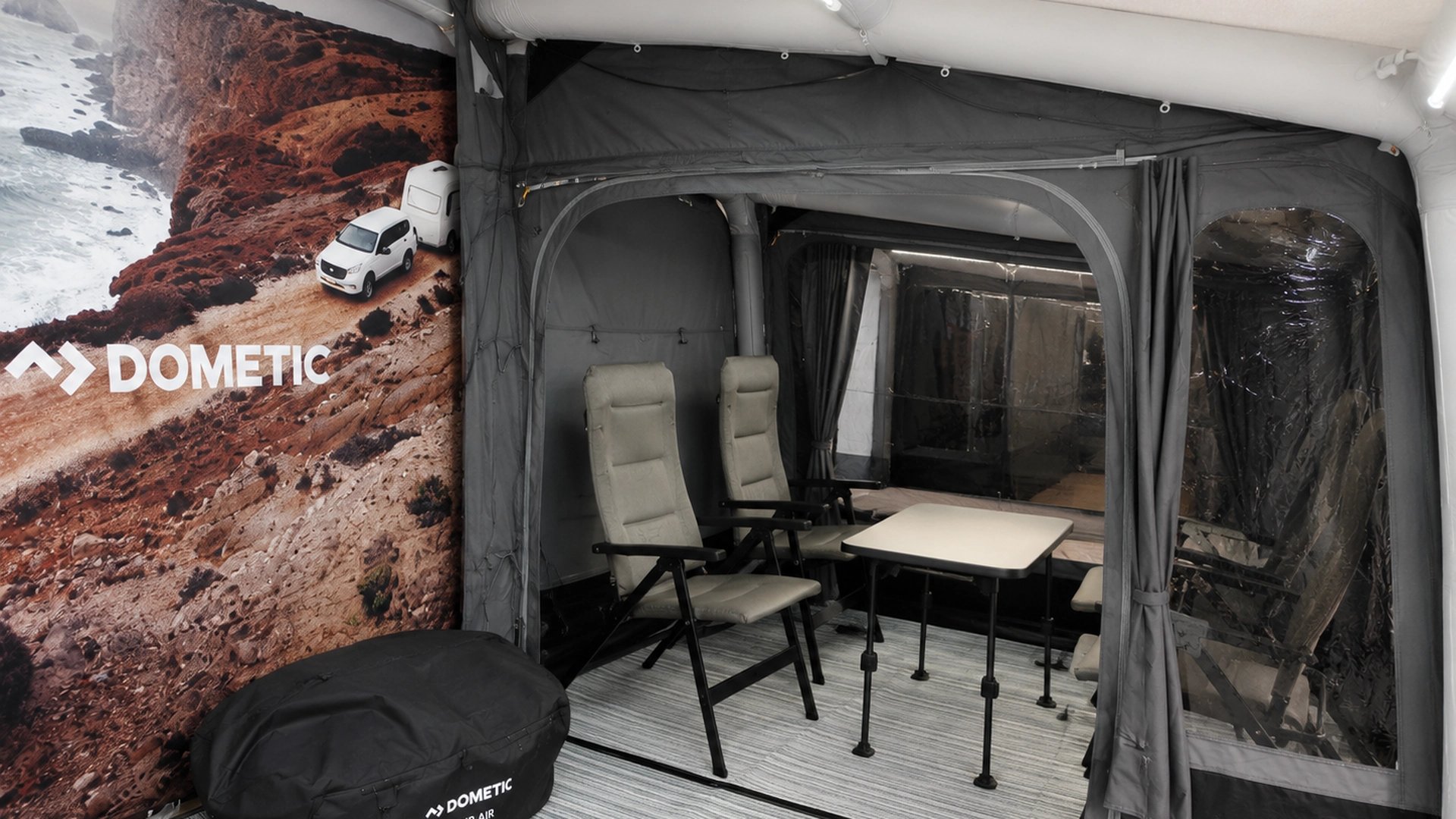 Dometic Club AIR Stay 390 S
