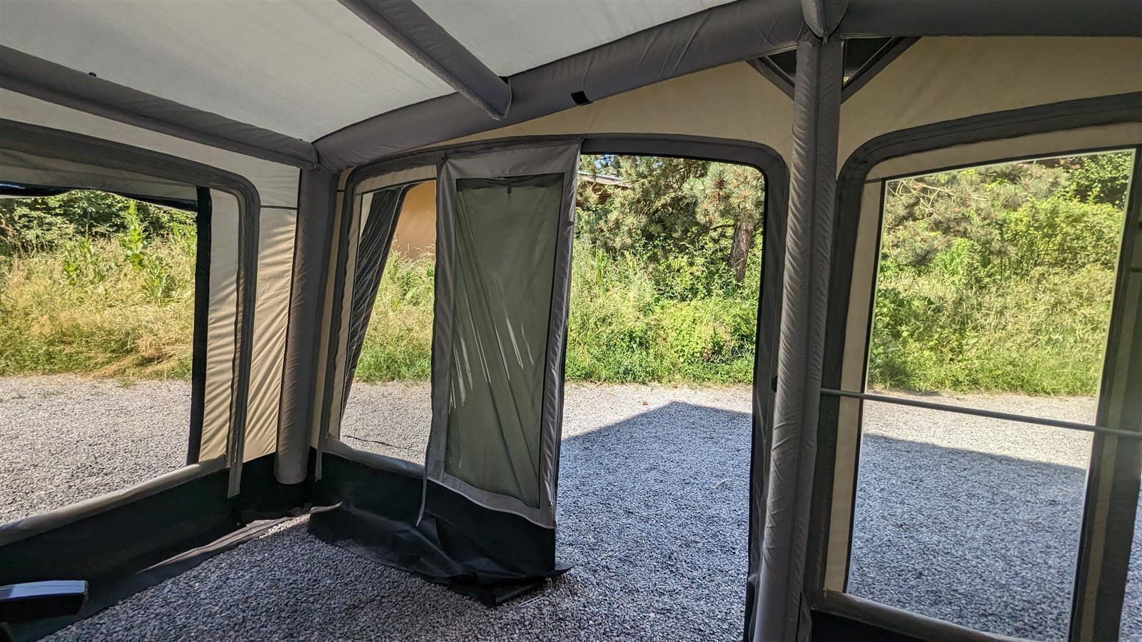 Westfield Pluto 2.0 12 – The Largest Air Awning in the Pluto Series - Circumference 1086-1120 cm