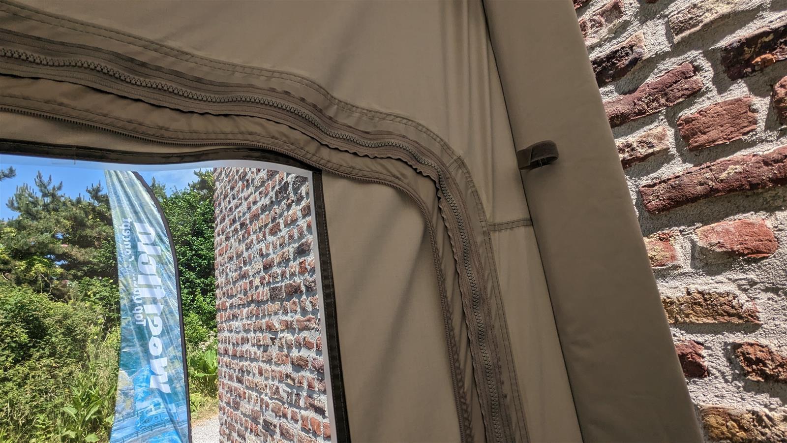 Westfield Vega 330 2.0 - Setup Height 255-285 cm - Model 2024