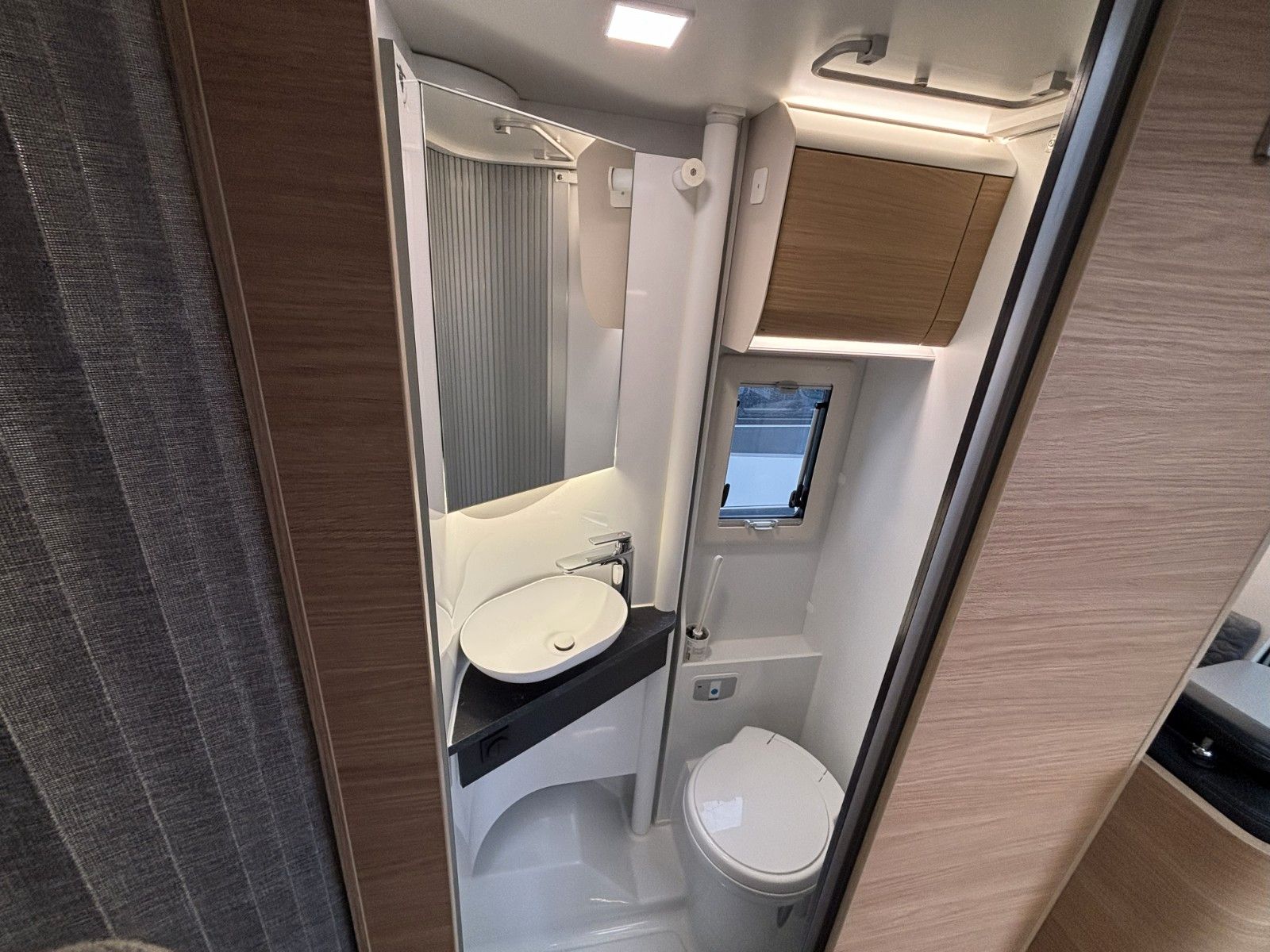 Adria Matrix Axess 600 SL,140PS,Radio,RFK,Fahrradtr.