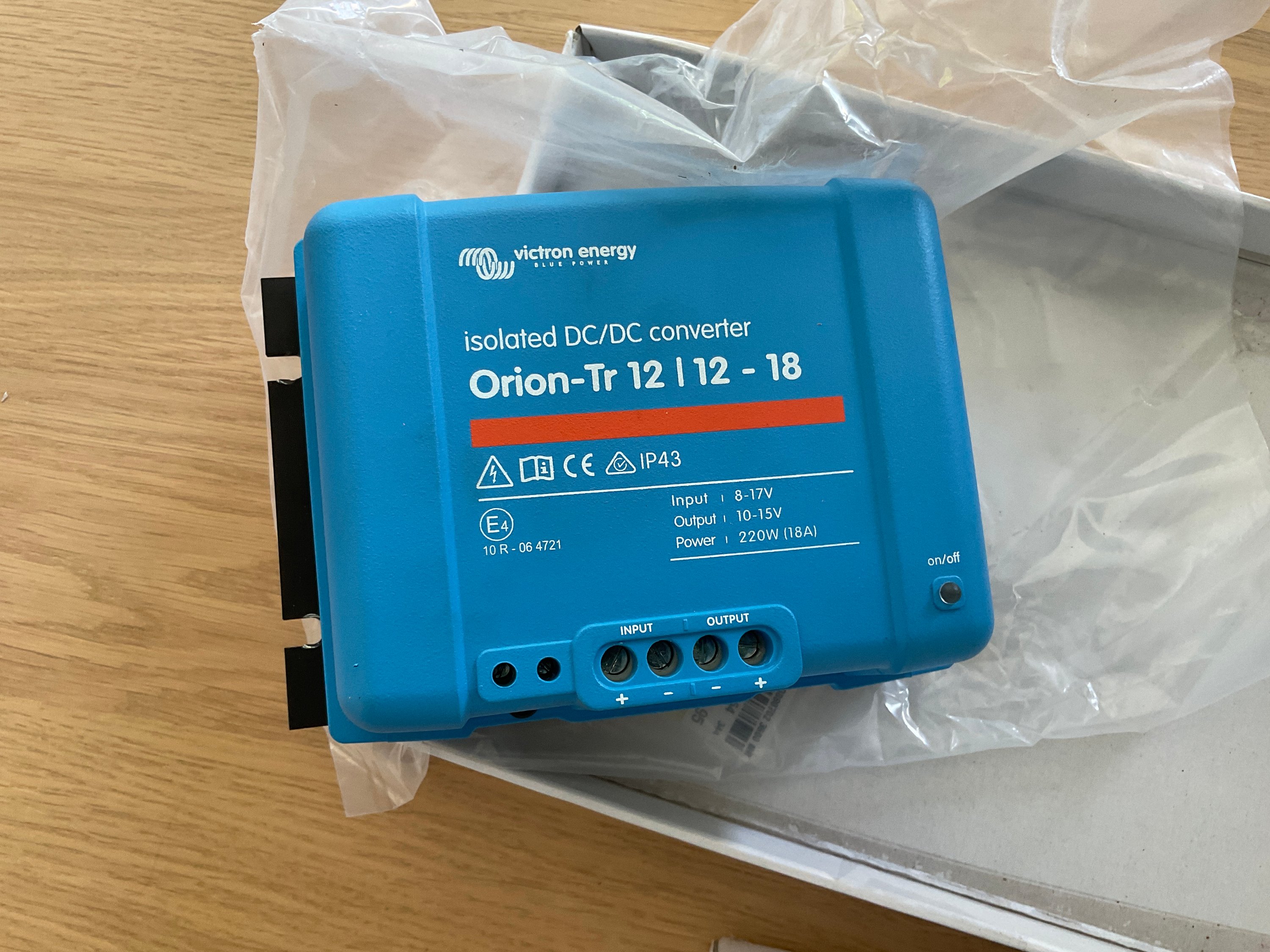 Ihre 2. Chance Orion-Tr 12/12-18A (220W) Isolated DC-DC converter
