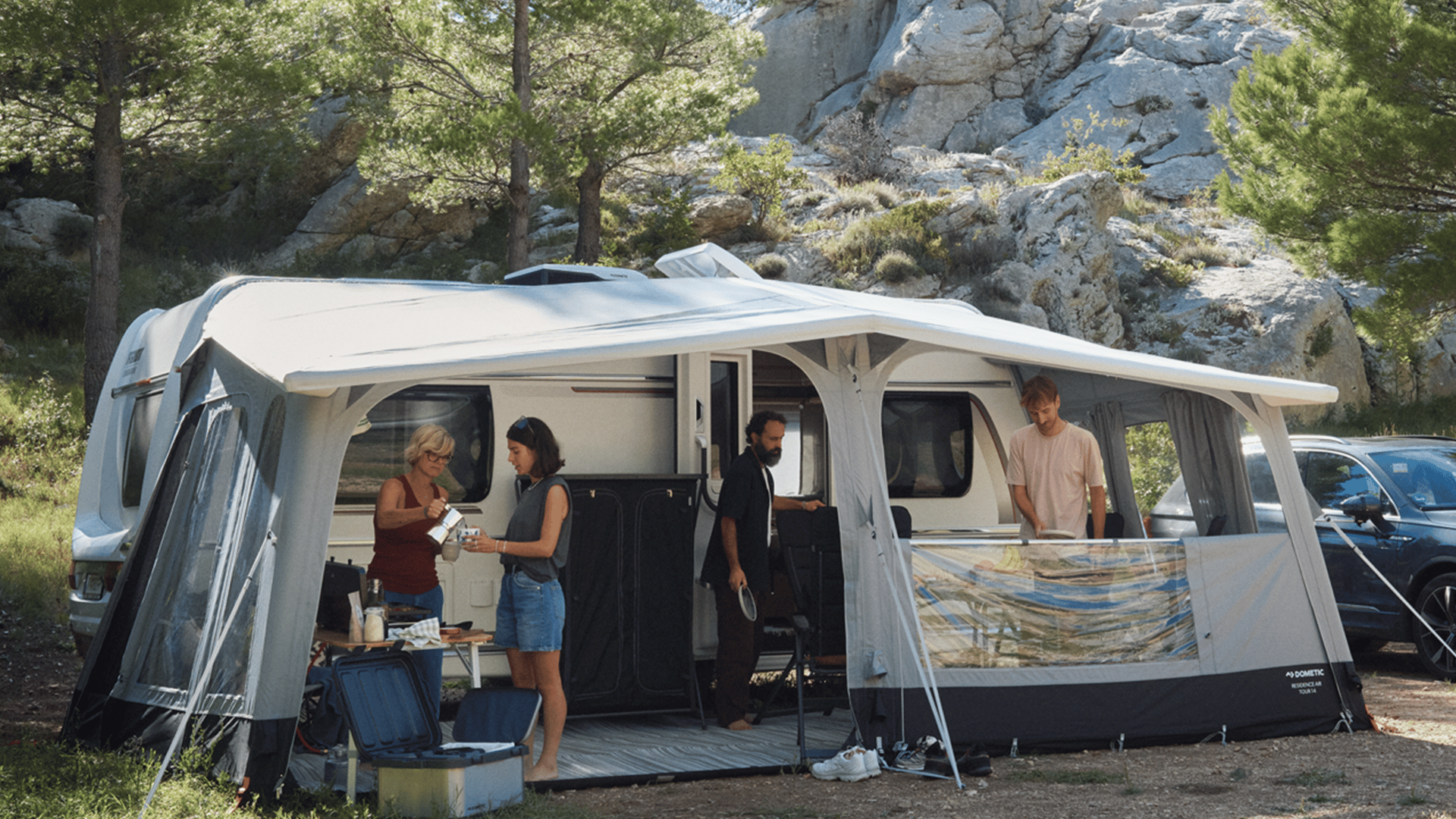 Feuchtigkeit im Vorzelt vermeiden – Luftvorzelt richtig trocknen und lagern