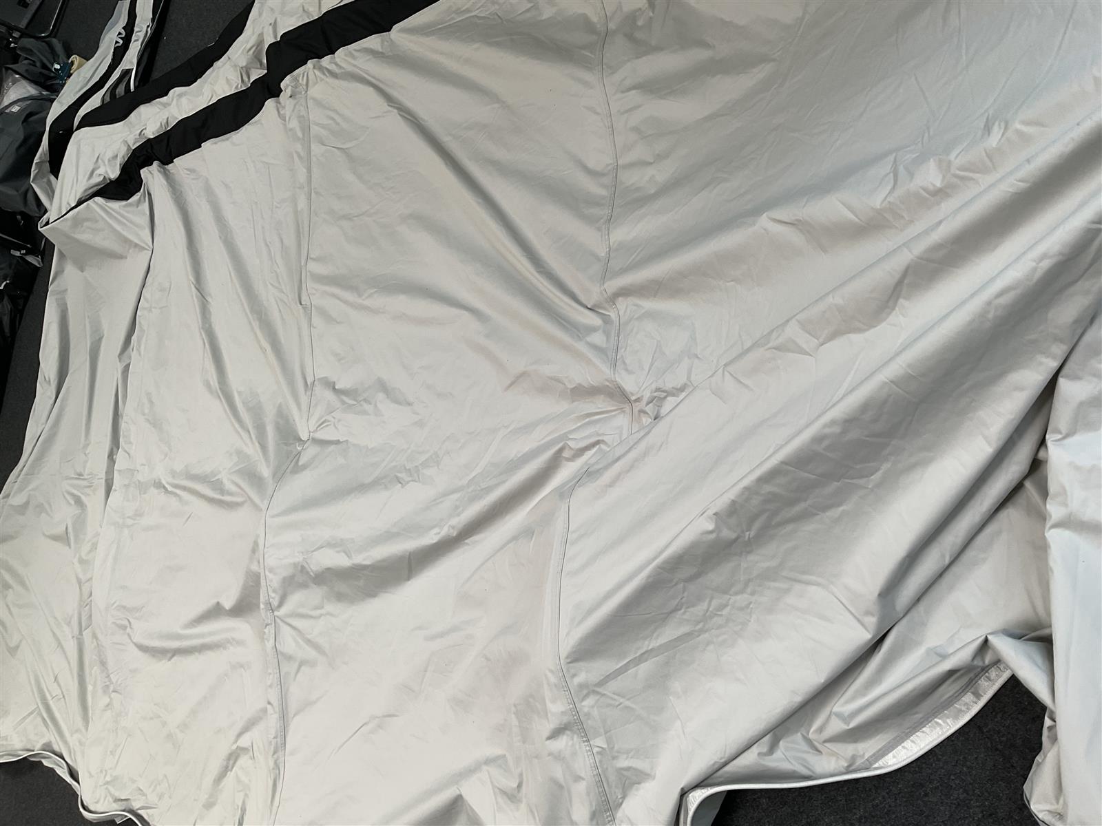 Ihre 2.Chance Westfield Pluto 8 2.0 - Umlaufmaß 946 - 980 cm 