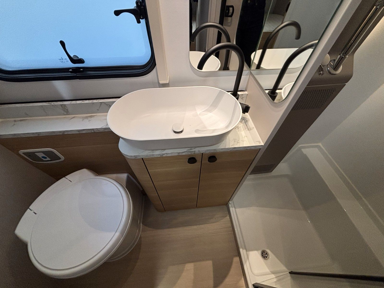 Adria Adora 573 PT