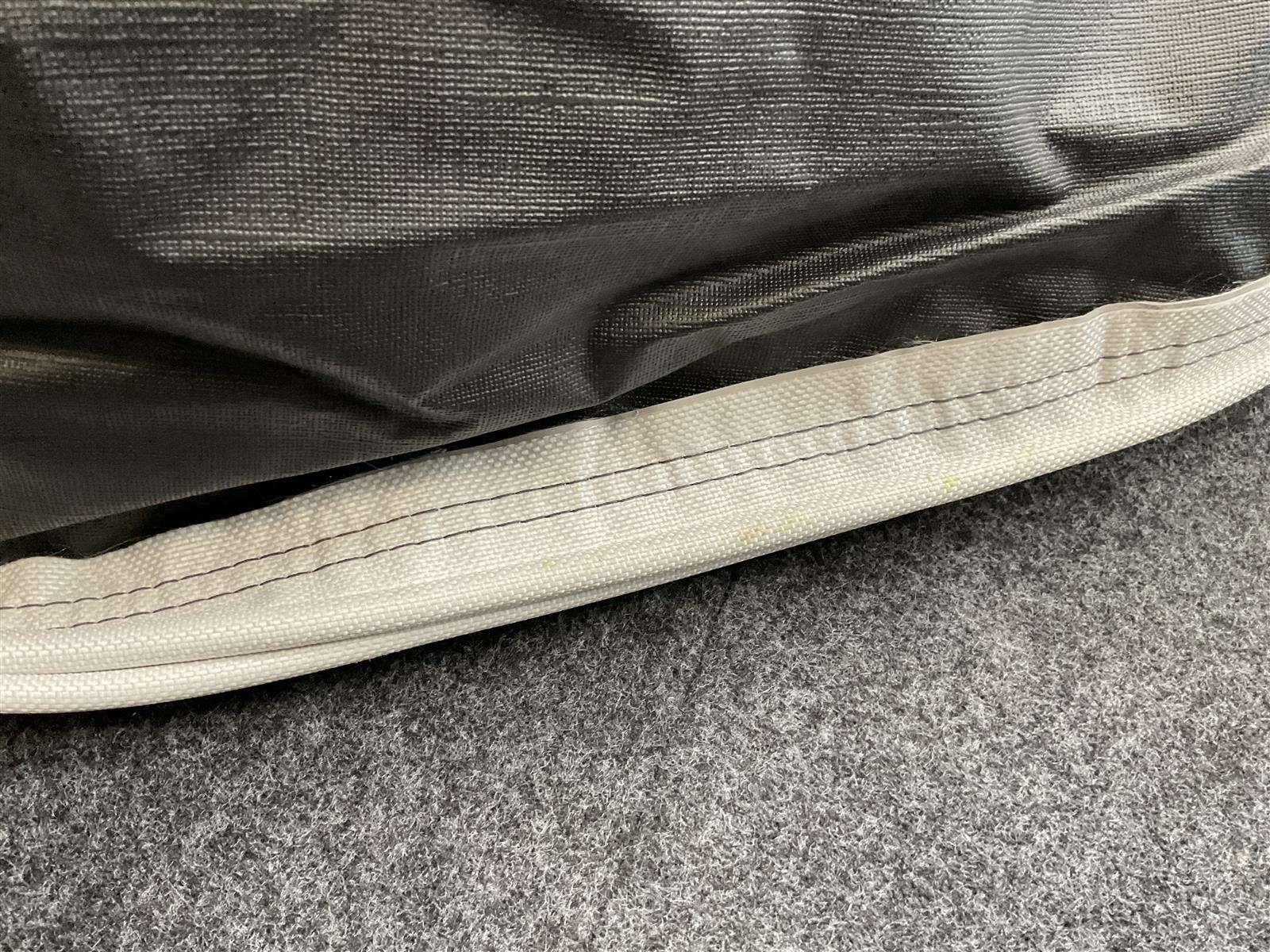 Ihre 2. Chance Lounge (Size 15) 