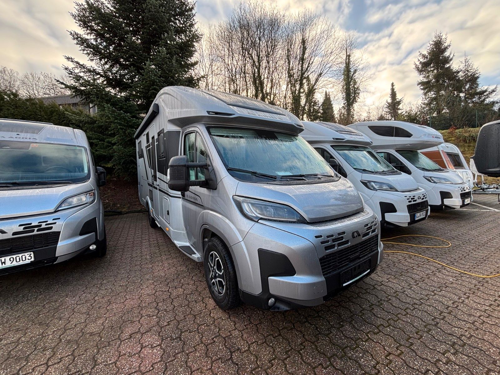 Adria Coral Supreme 670 DL,Leder,ZLF,LED,Mach2.0,AC