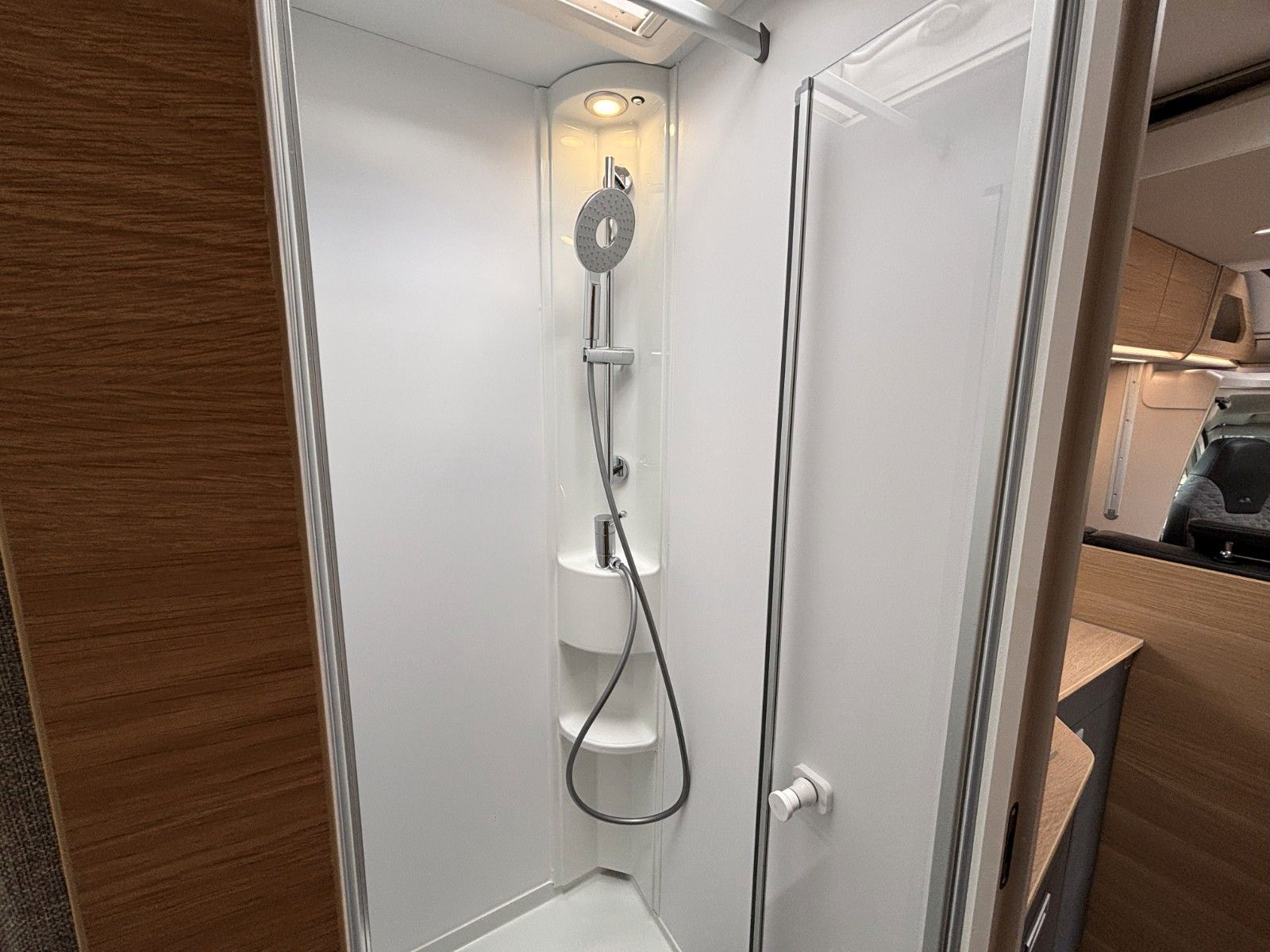Adria Matrix 60Y 670 SL Jubilee 180,Luftfed.,Combi6 E