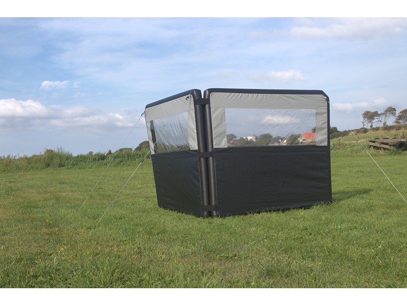 Telta - Inflatable Windbreak