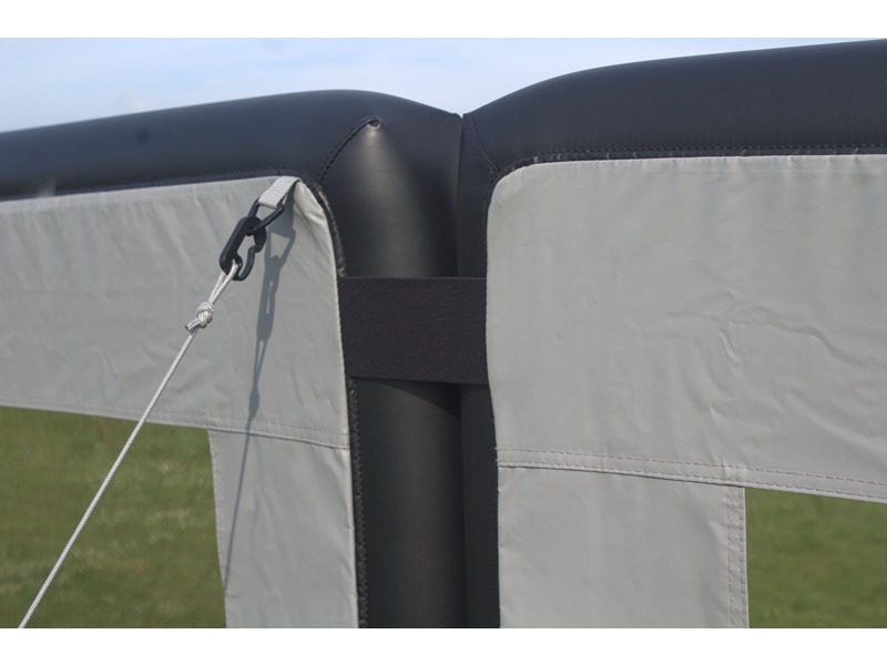 Telta - Inflatable Windbreak