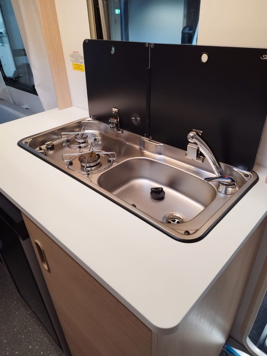 ADRIA Aviva 360 DK 2027er Modell, Ab Oktober