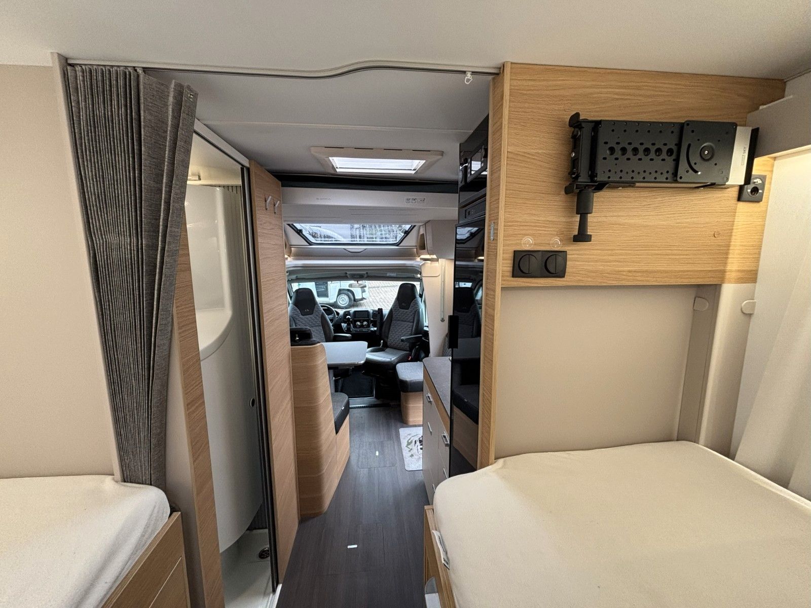 Adria Matrix Axess 600 SL,140PS,Radio,RFK,Fahrradtr.