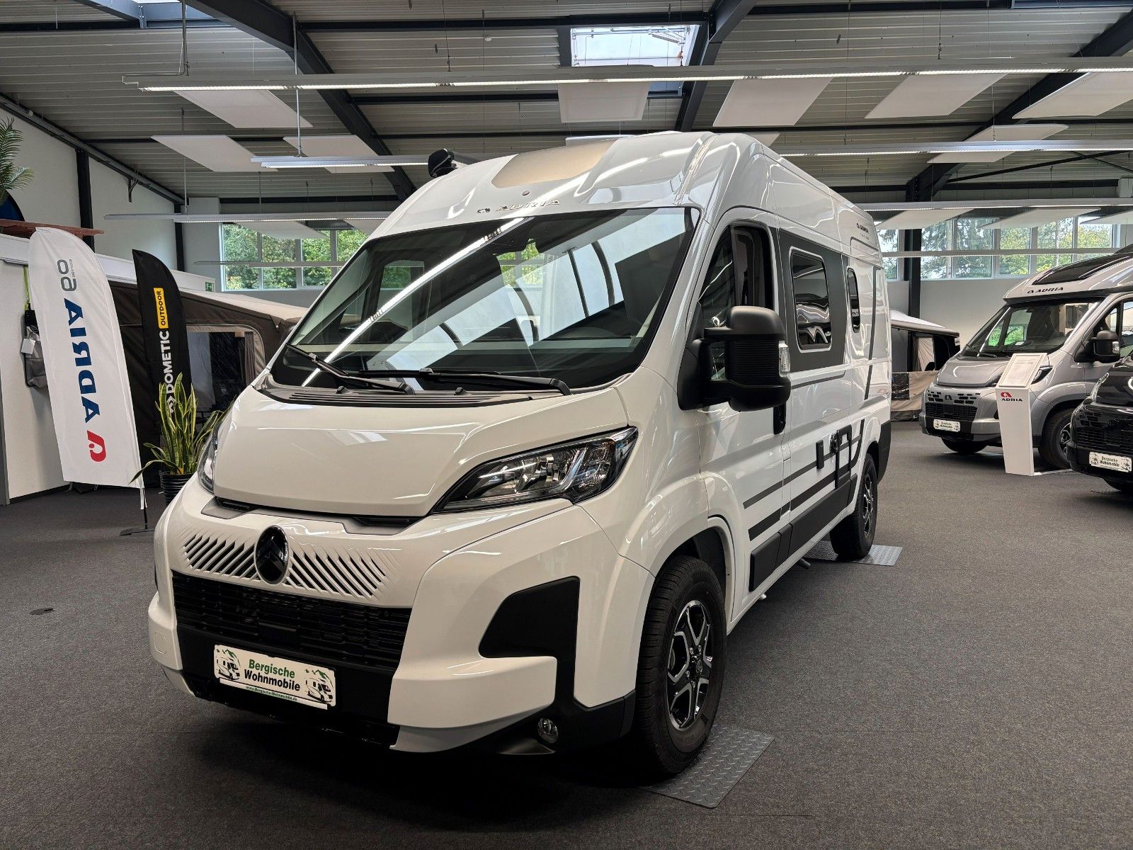 ADRIA Twin ALL-IN 600 SPB, 180PS,