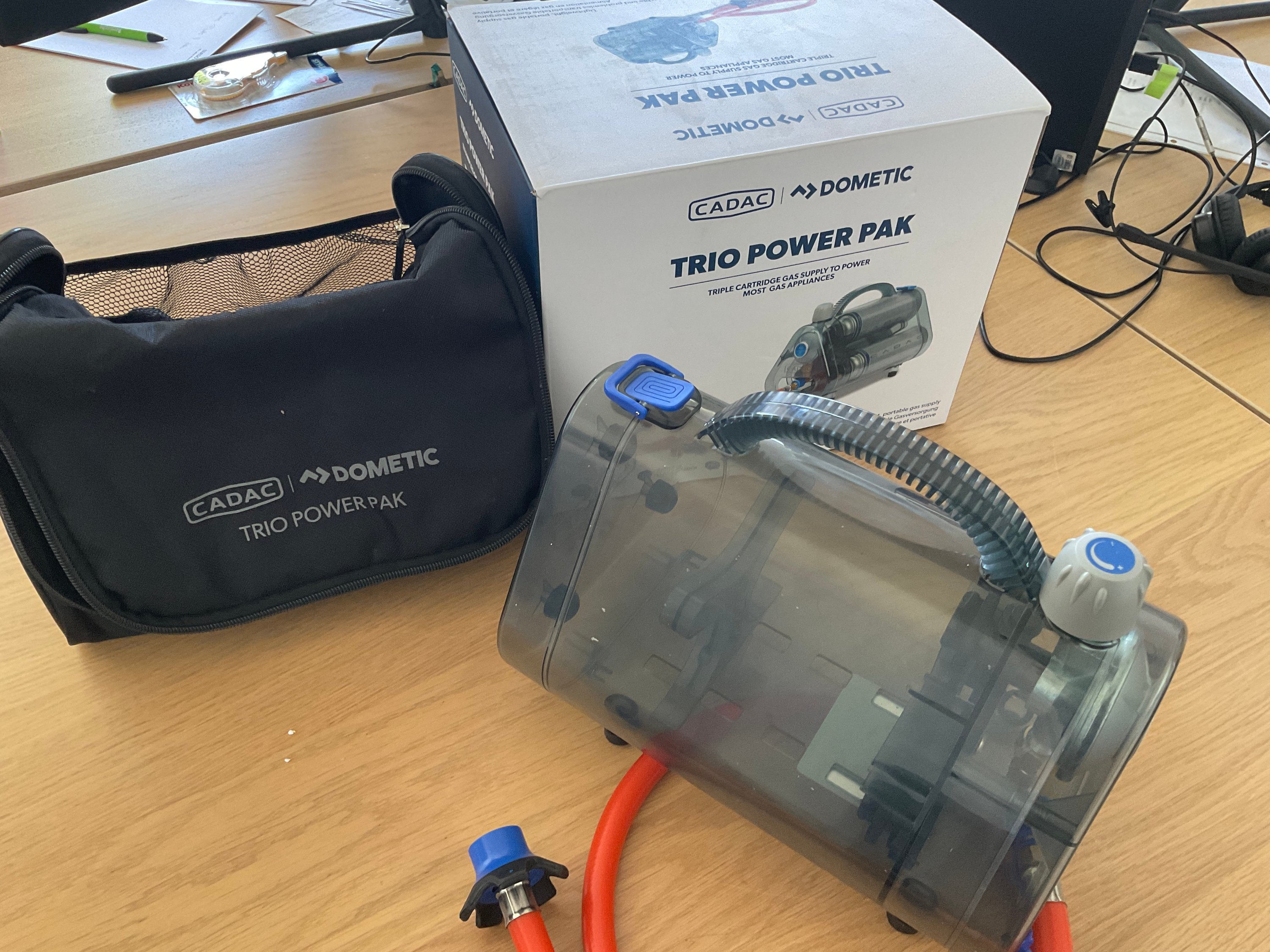 Ihre 2. Chance CADAC TRIO POWER PAK 30 mBar 